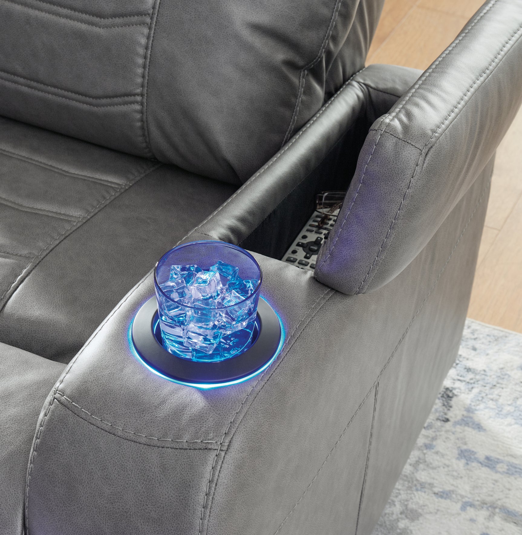 Schooner Rocks Living Room - Tampa Furniture Outlet