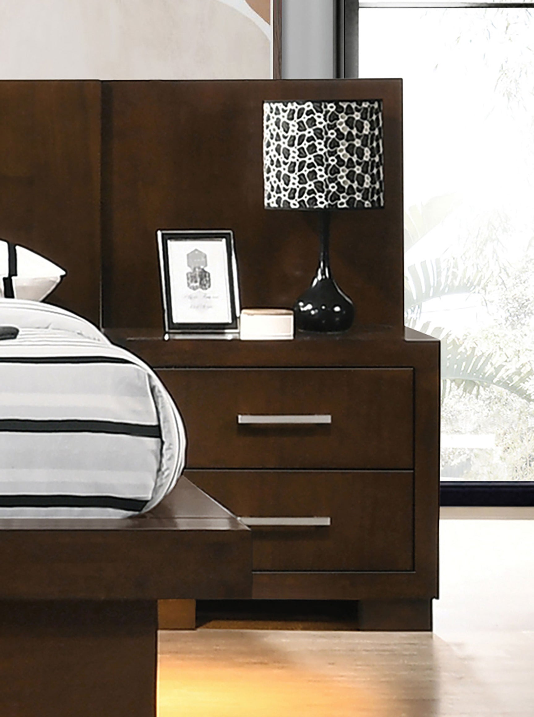 Jessica 5-piece Eastern King LED Bedroom Set Cappuccino - Tampa Furniture Outlet
