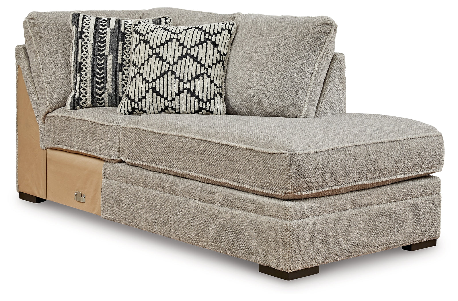 Calnita Sectional - Tampa Furniture Outlet