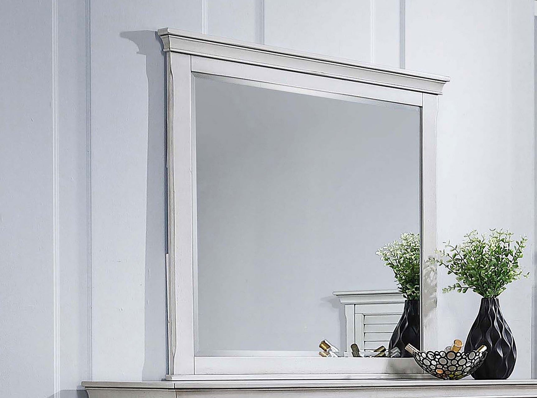 Franco Dresser Mirror Distressed White - Tampa Furniture Outlet