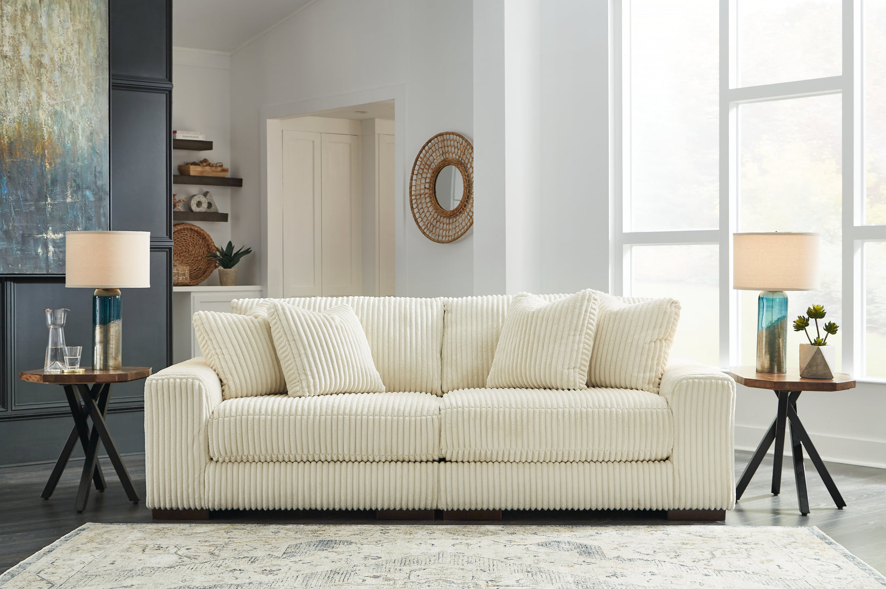 Lindyn Sectional - Tampa Furniture Outlet