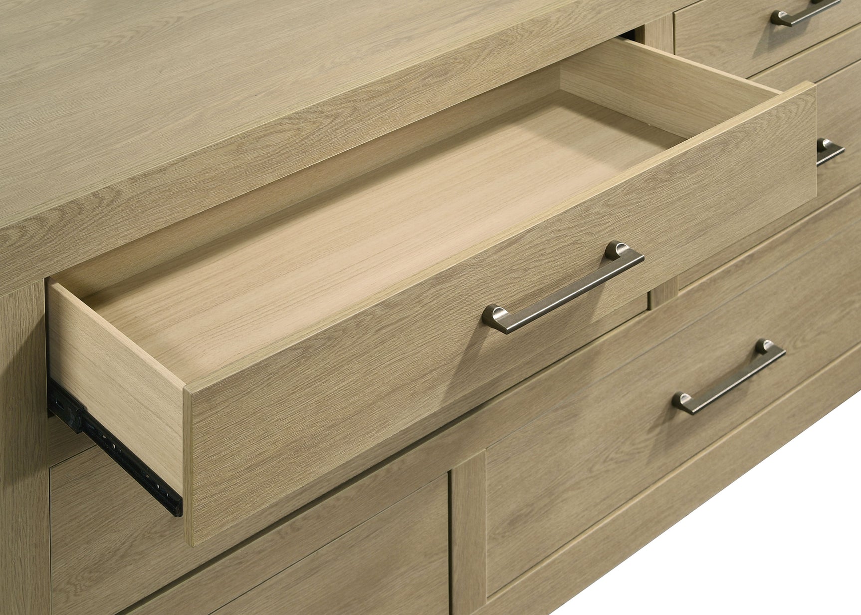 Hendricks 4-piece Queen Bedroom Set Light Oak