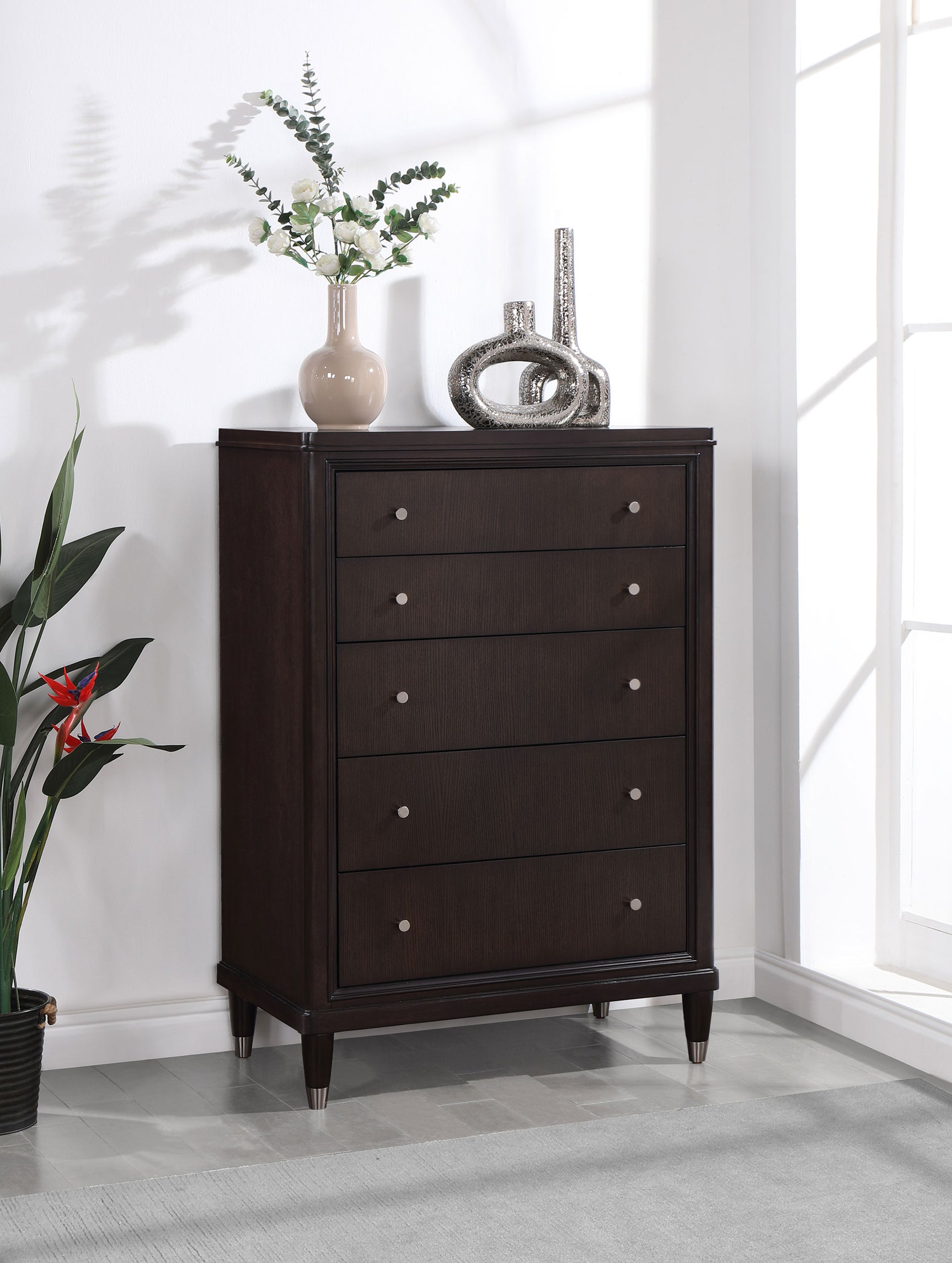 Emberlyn 5-drawer Bedroom Chest Brown - Tampa Furniture Outlet