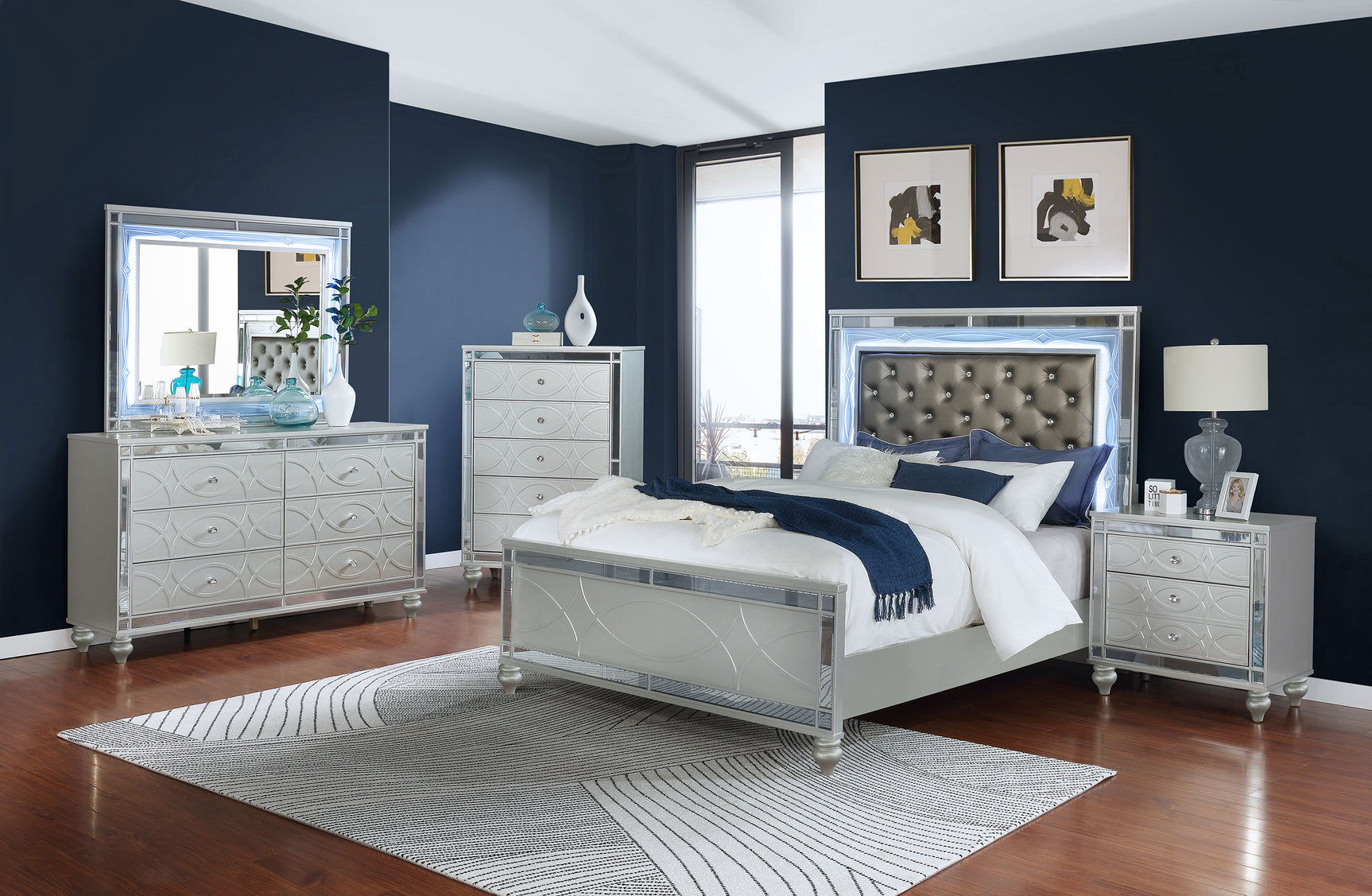 Tampa Furniture Outlet - Coaster - Gunnison 5-piece Queen Bedroom Set Silver Metallic - 223211Q-S5
