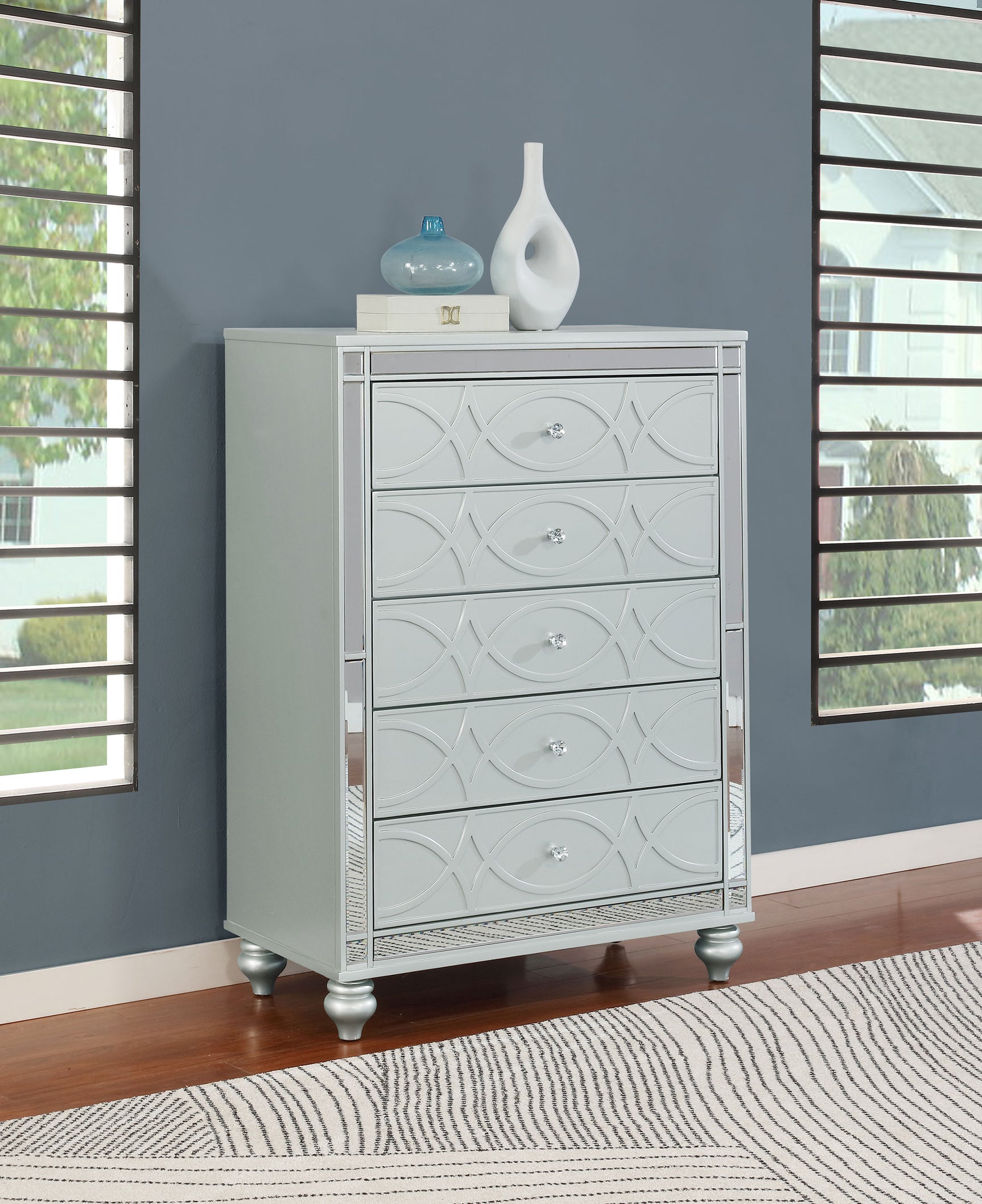 Gunnison 5-drawer Bedroom Chest Silver Metallic - Tampa Furniture Outlet