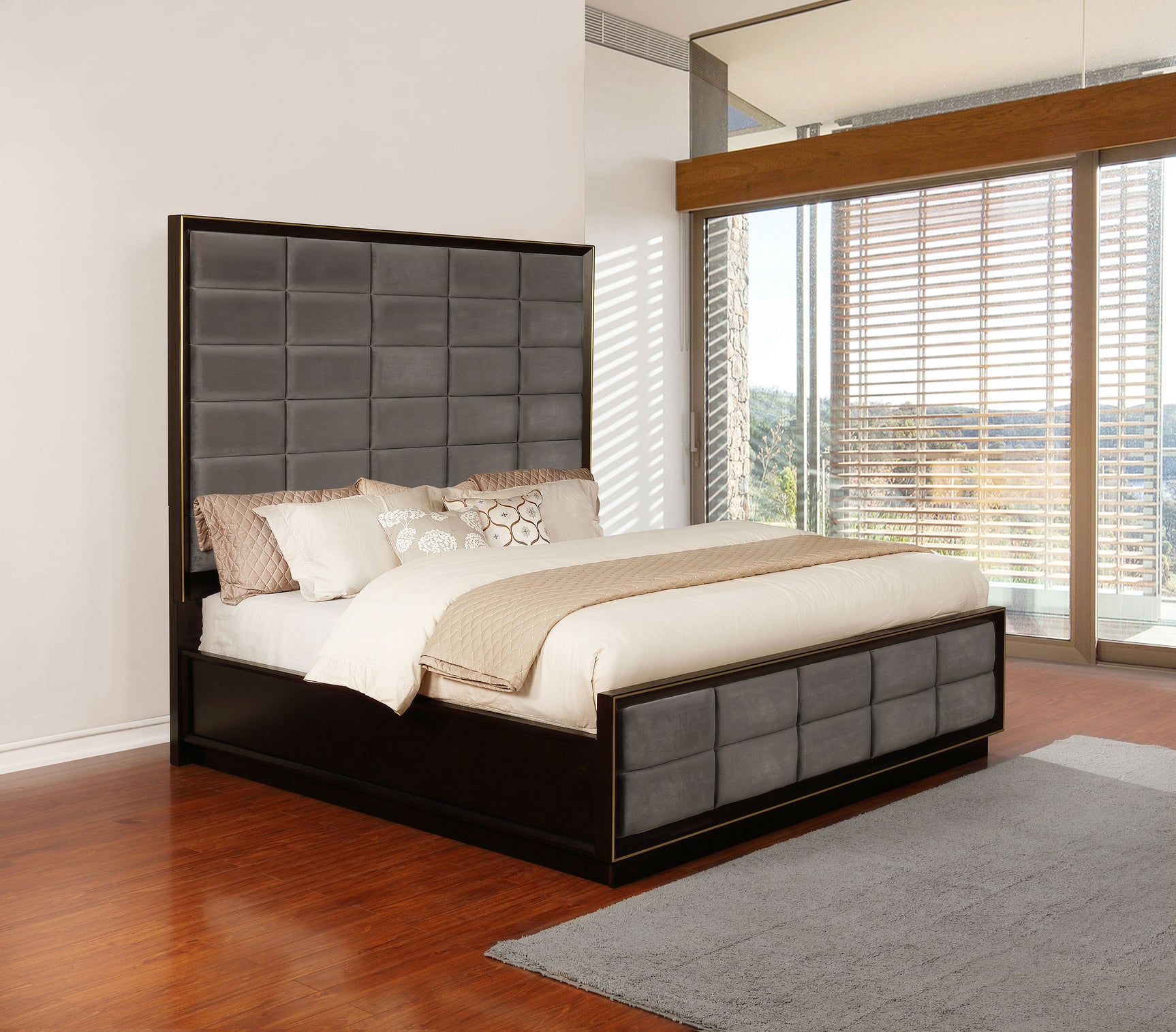 Durango 77-inch California King Panel Bed Smoked Peppercorn - Tampa Furniture Outlet
