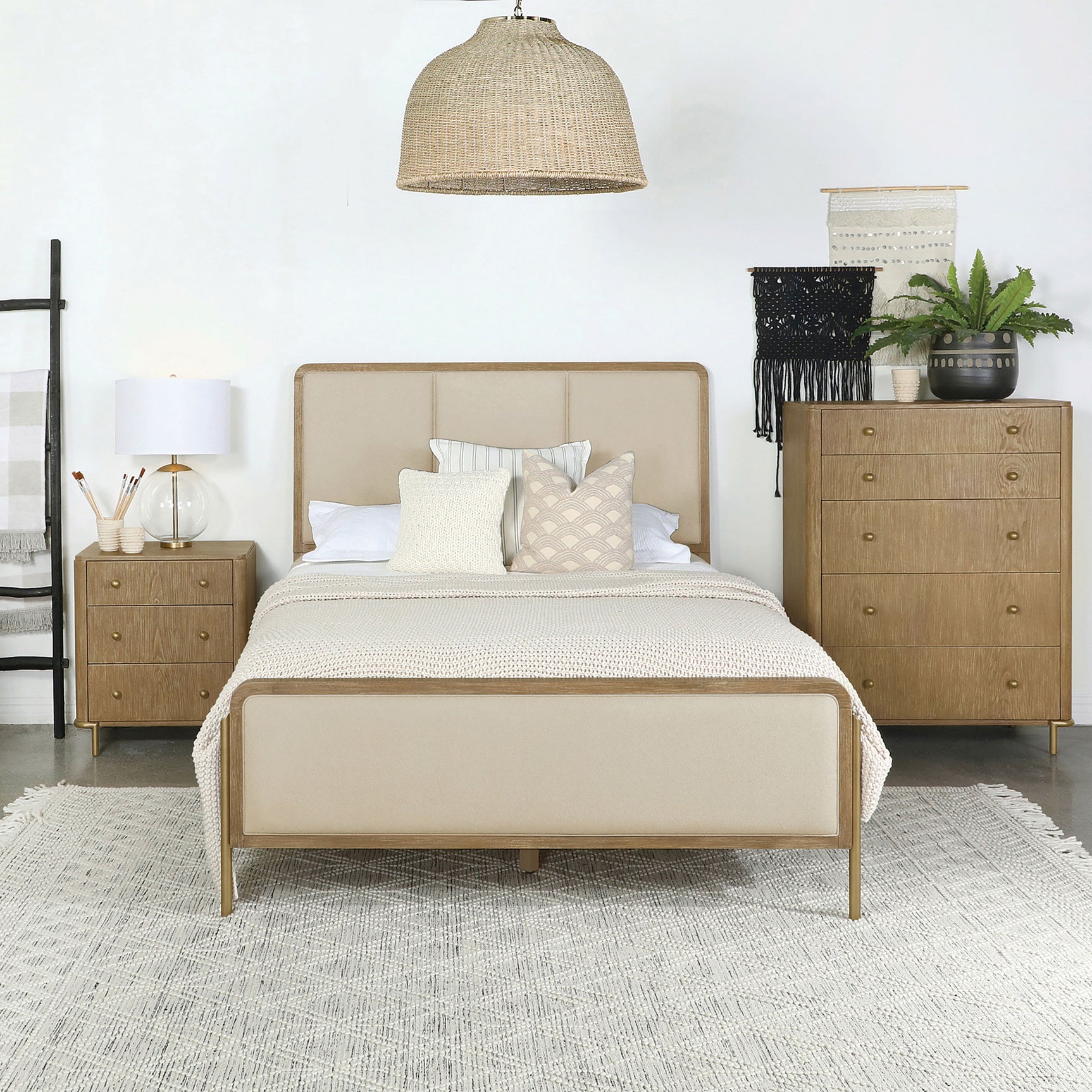 Arini 56-inch Queen Panel Bed Cream and Sand Wash - Tampa Furniture Outlet