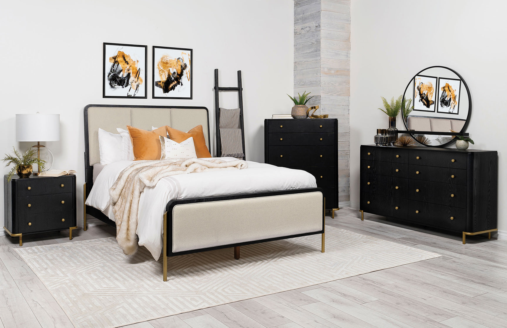 Tampa Furniture Outlet - Coaster - Arini 5-piece Eastern King Bedroom Set Cream and Black - 224331KECRM-S5