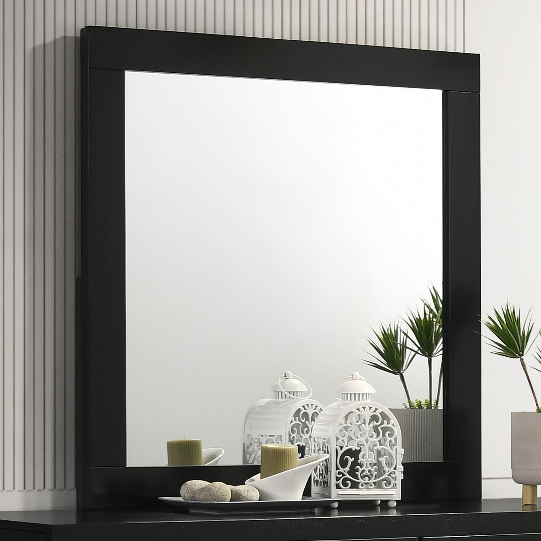 Caraway Dresser Mirror Black - Tampa Furniture Outlet