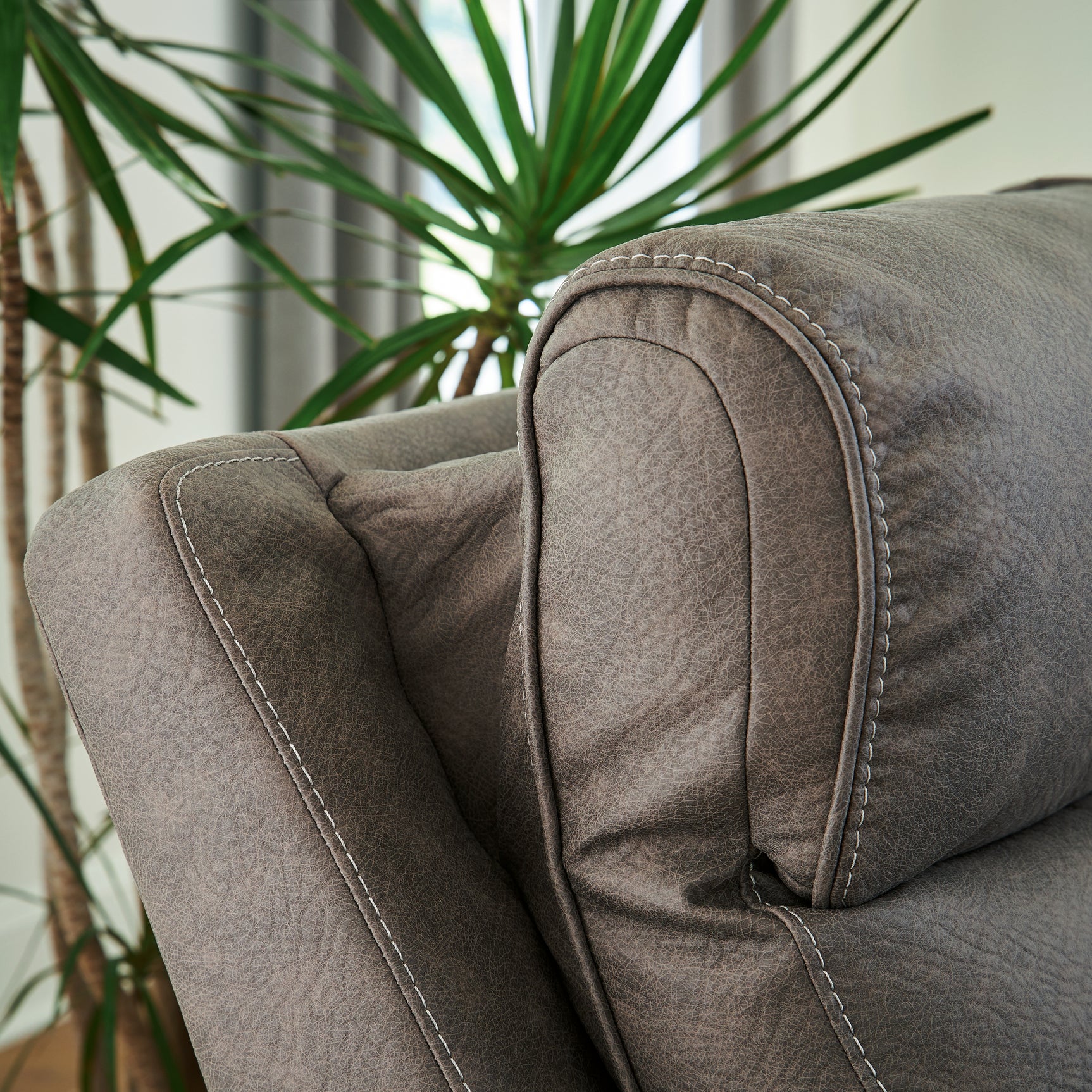 Starbot Sectional - Tampa Furniture Outlet