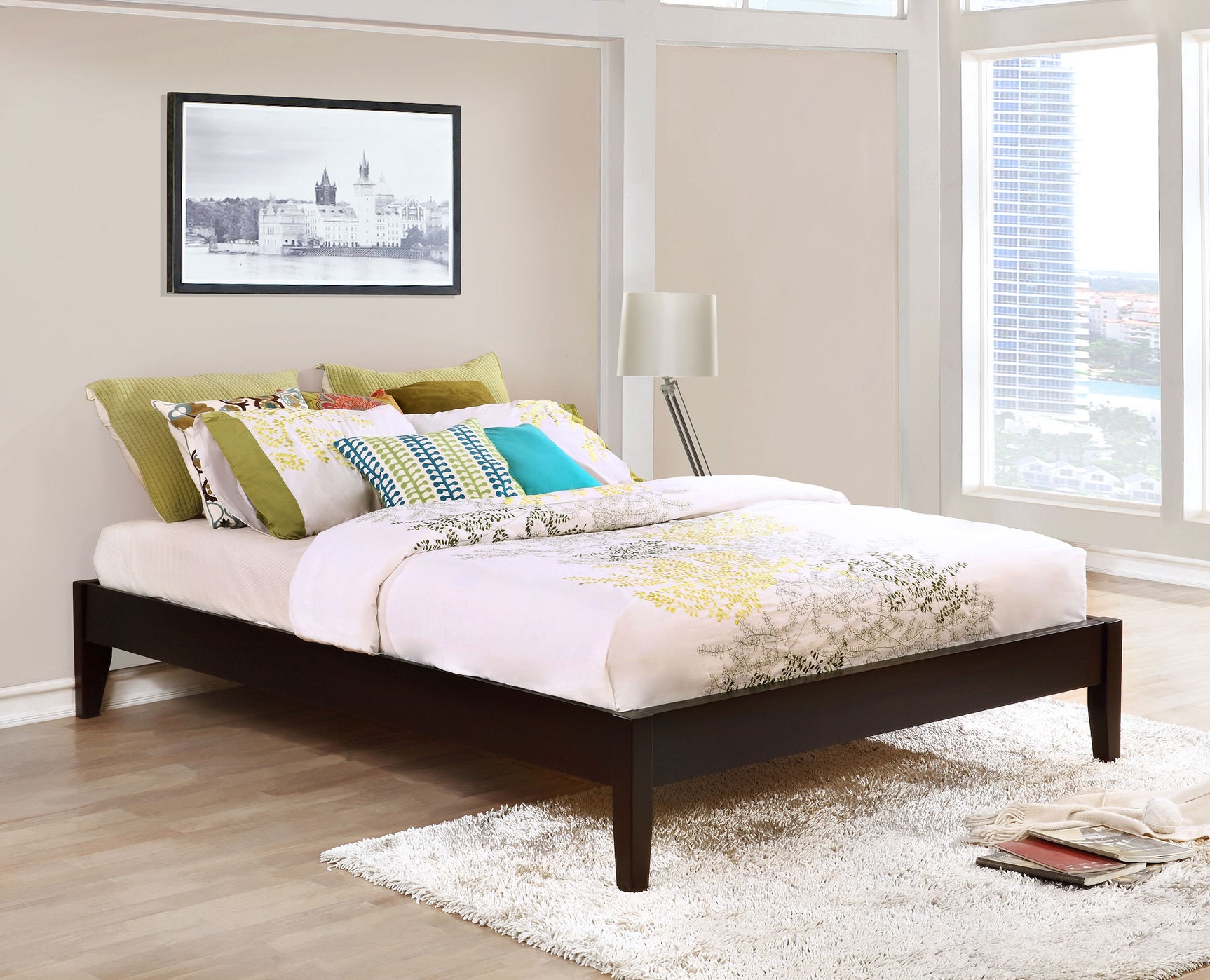 Hounslow Queen Universal Platform Bed Cappuccino - Tampa Furniture Outlet