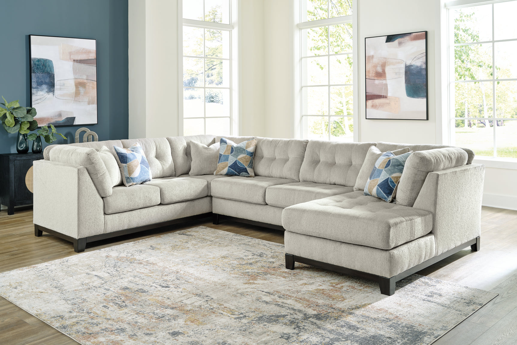 Tampa Furniture Outlet - Ashley Furniture - Maxon Place Sectional - RAF 3-Piece Sectional with Chaise / Navy - 33003S1
