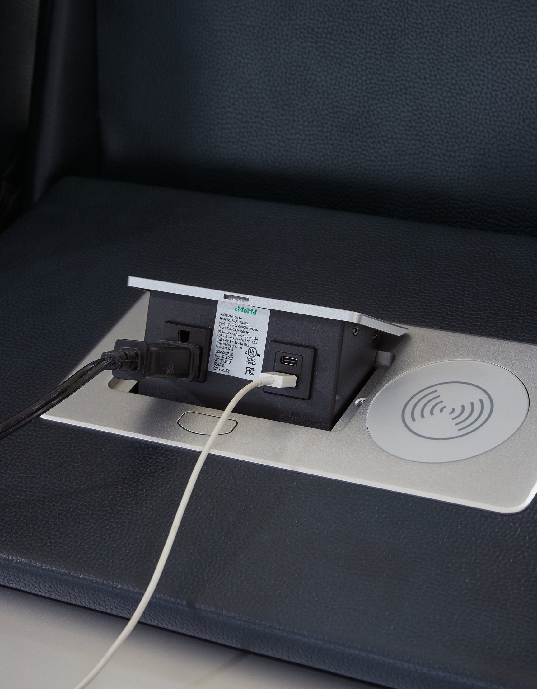 Fyne-Dyme Living Room - Tampa Furniture Outlet