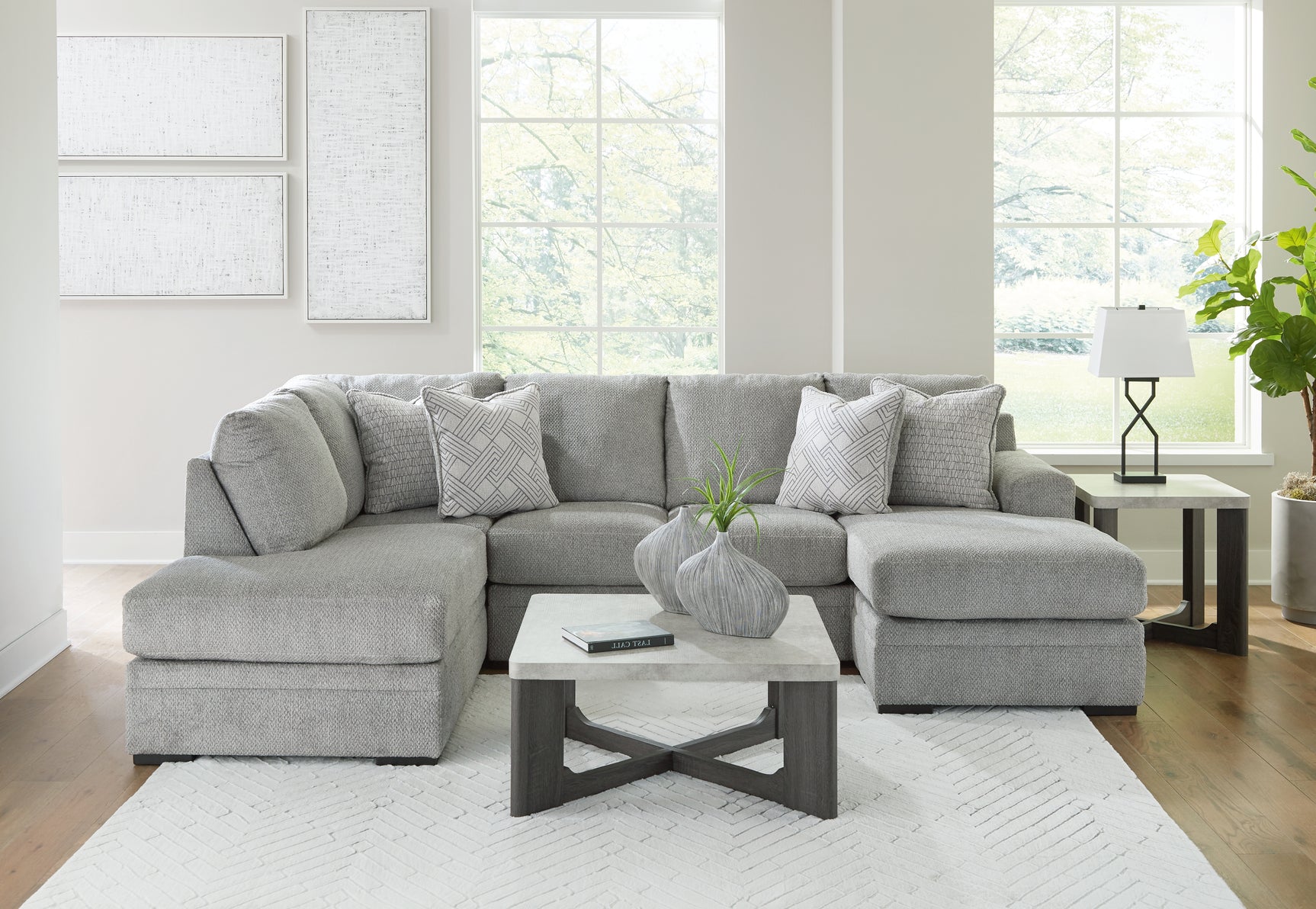 Casselbury Sectional - Tampa Furniture Outlet