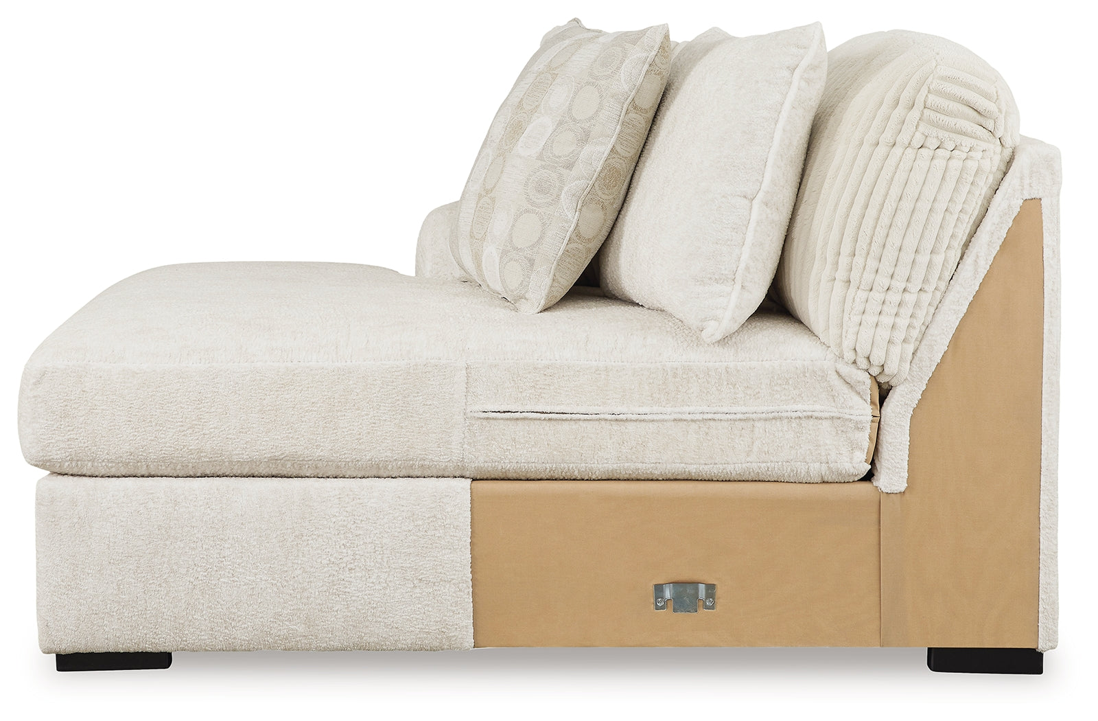 Chessington Sectional - Tampa Furniture Outlet