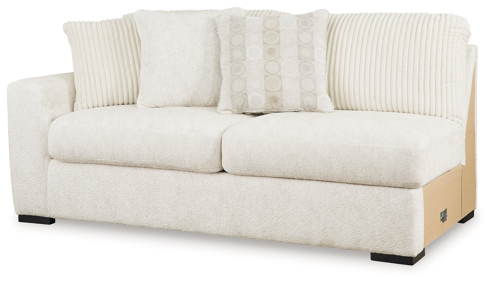 Chessington Sectional - Tampa Furniture Outlet