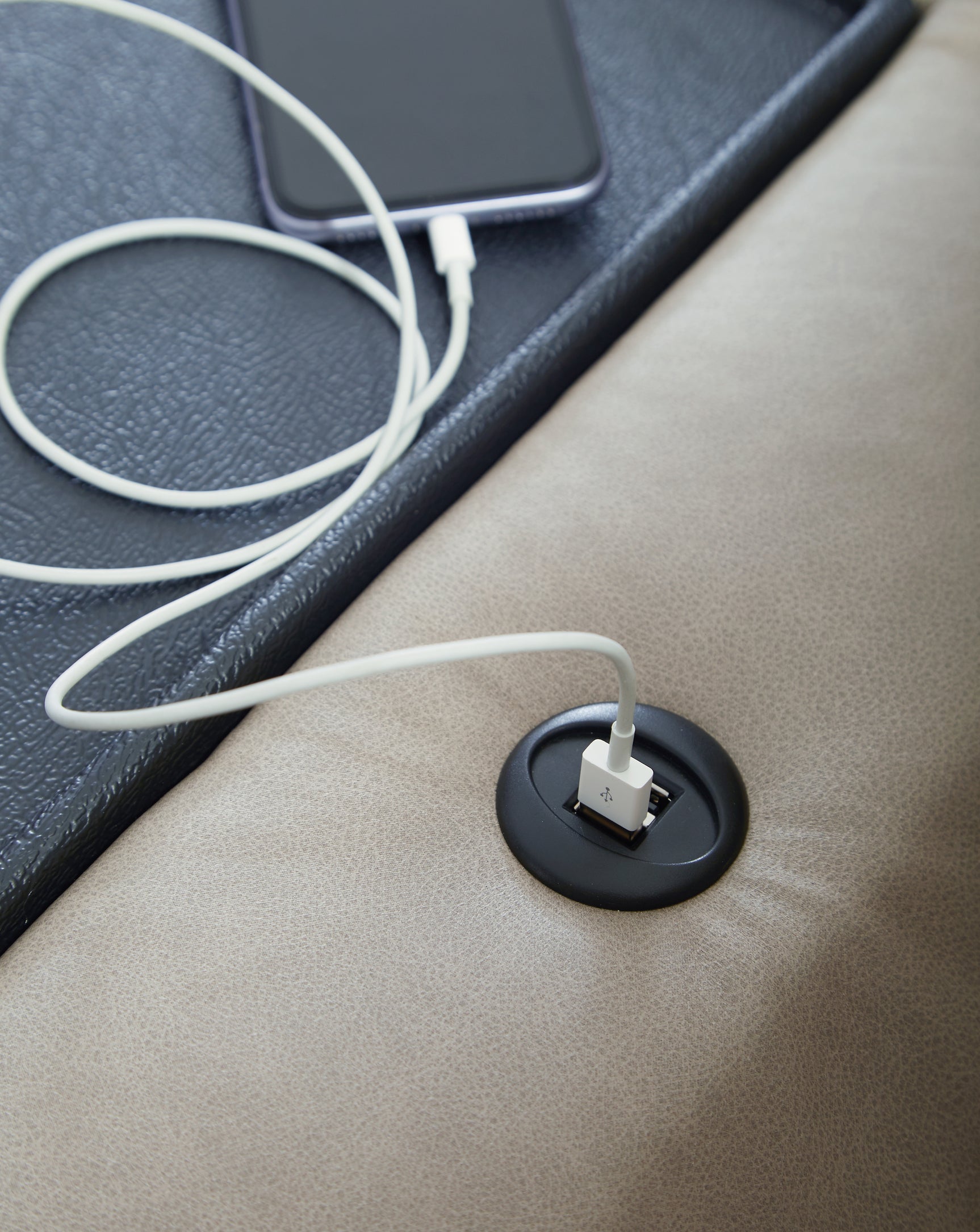 Lavenhorne Living Room - Tampa Furniture Outlet