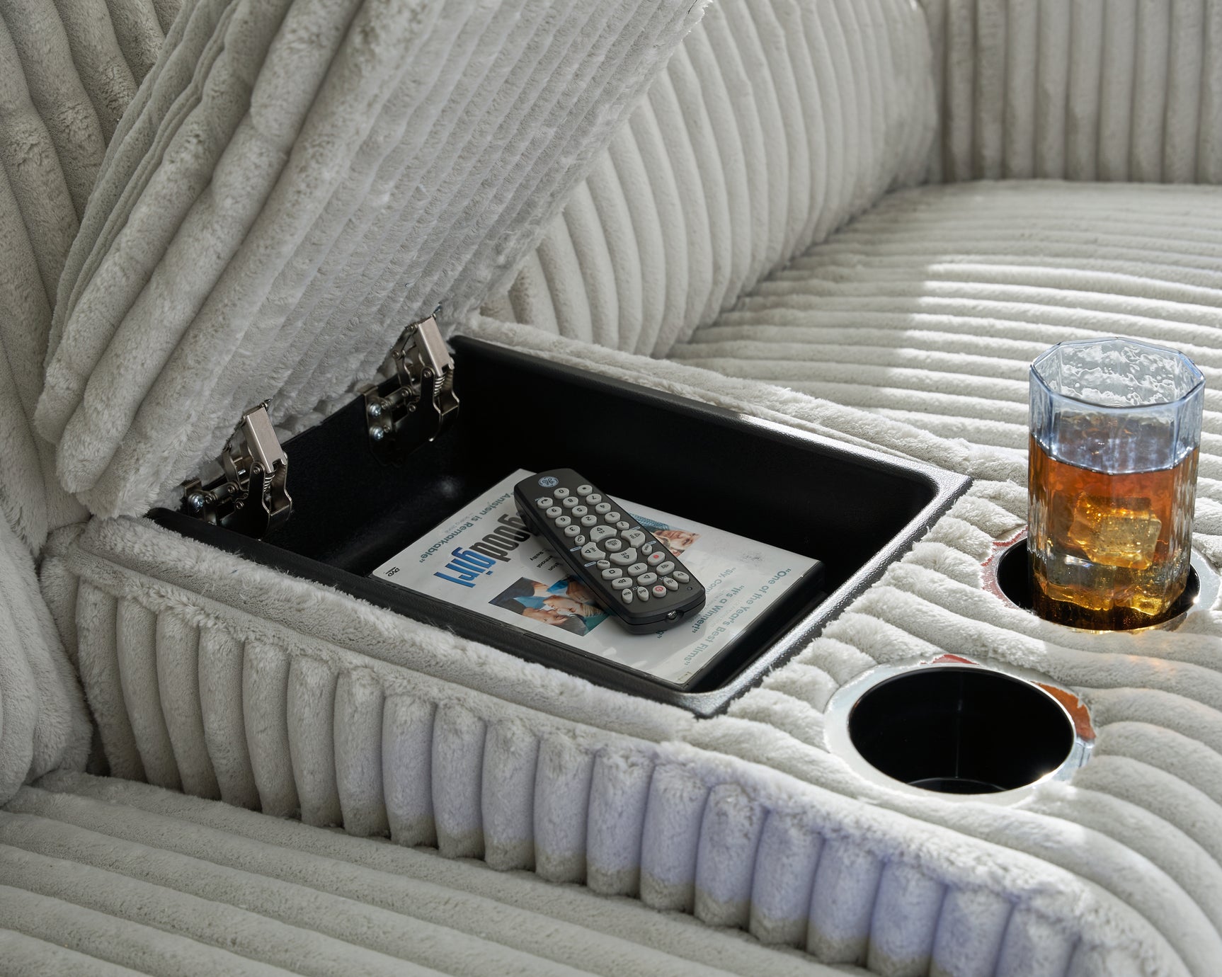 Forest Lake Living Room - Tampa Furniture Outlet