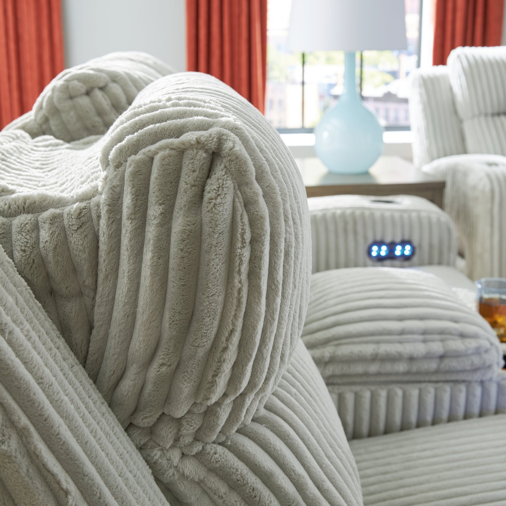 Forest Lake Living Room - Tampa Furniture Outlet