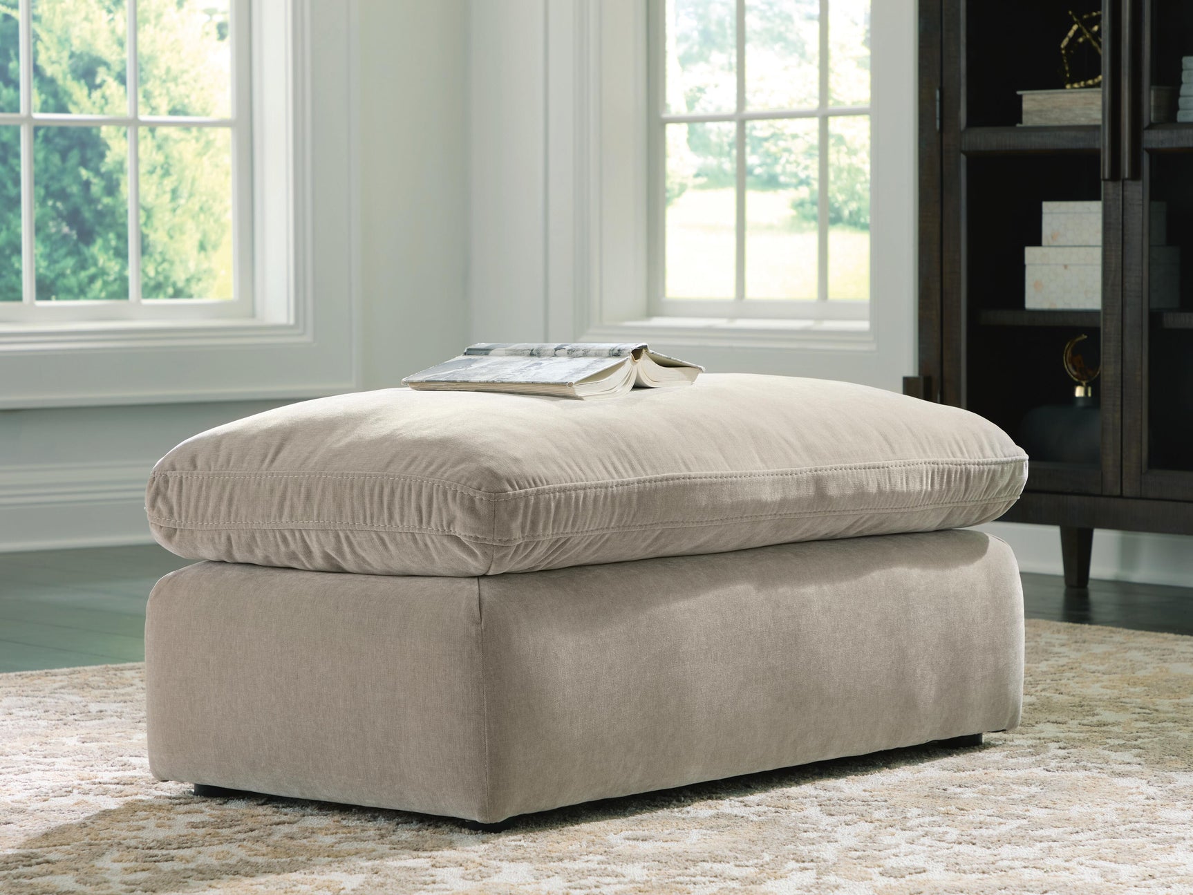 Maxton Heights Living Room - Tampa Furniture Outlet