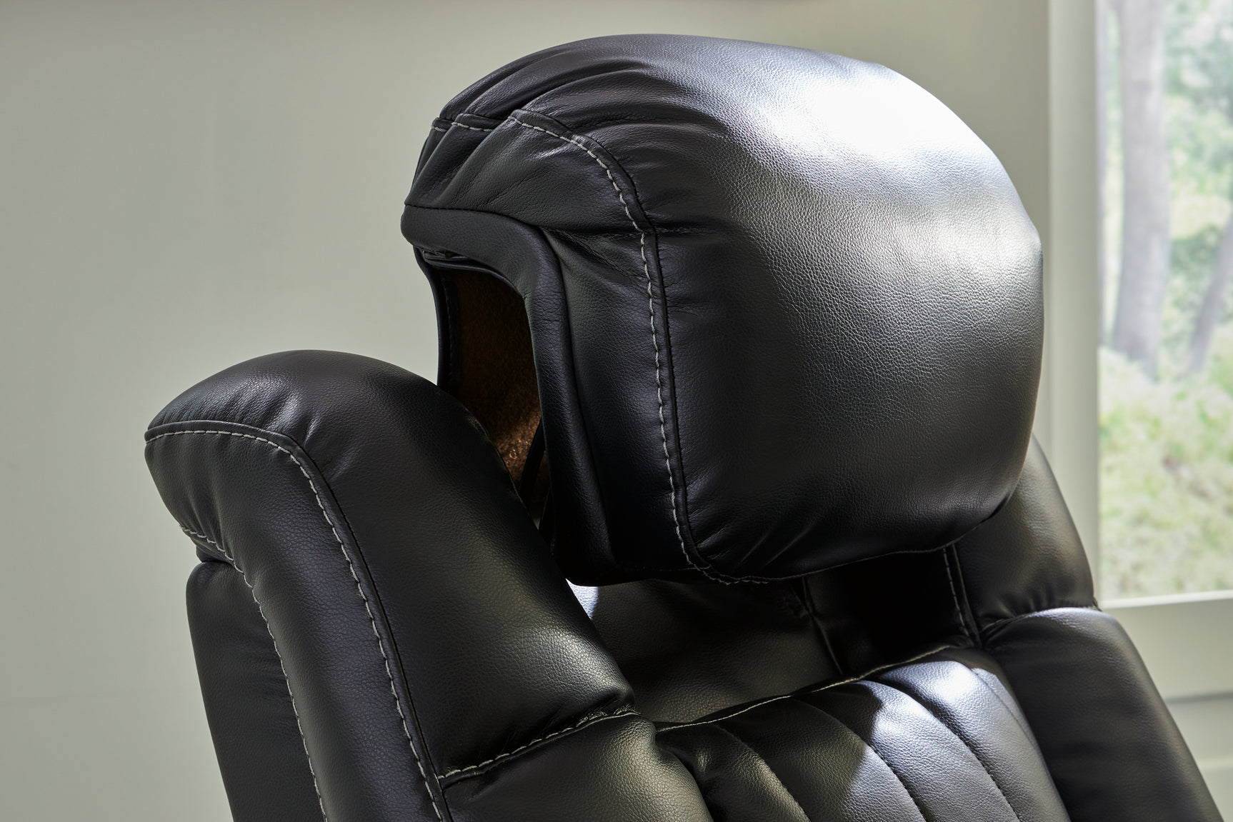 Caveman Den Living Room - Tampa Furniture Outlet