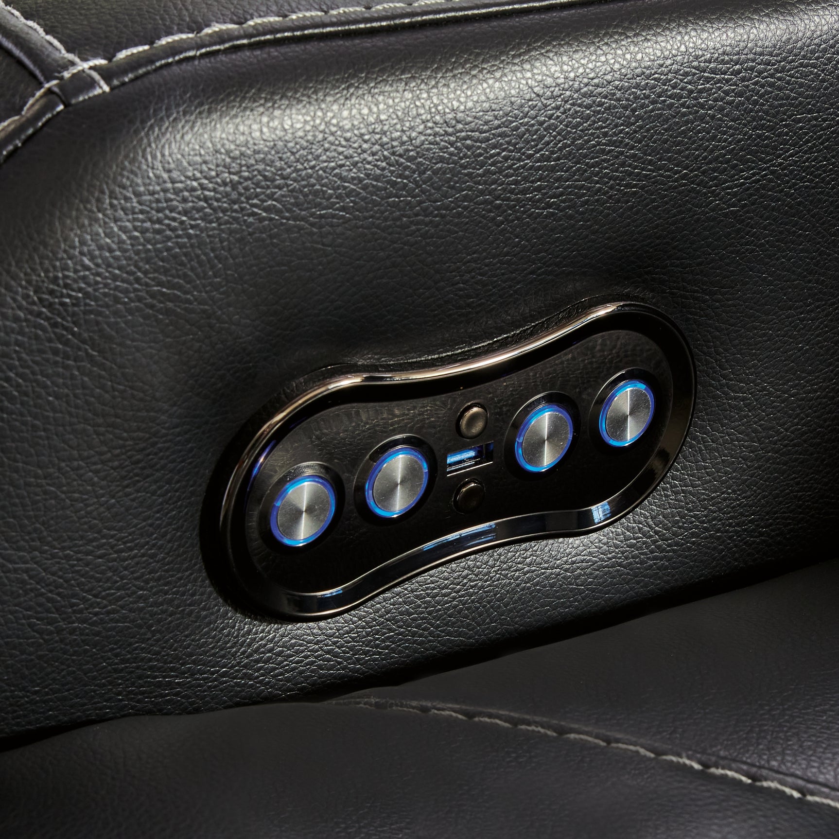 Caveman Den Living Room - Tampa Furniture Outlet