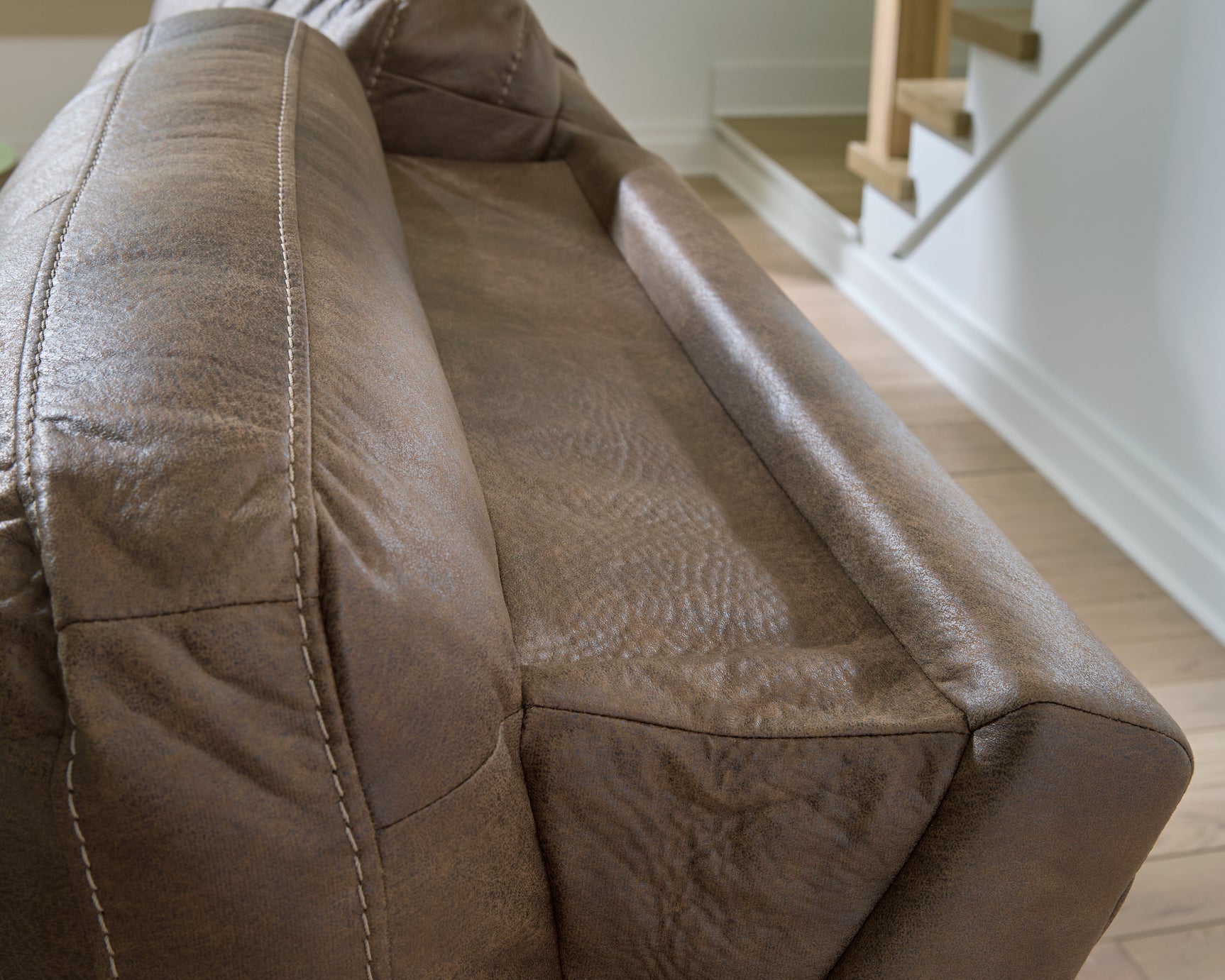 Beckley Place Living Room - Tampa Furniture Outlet