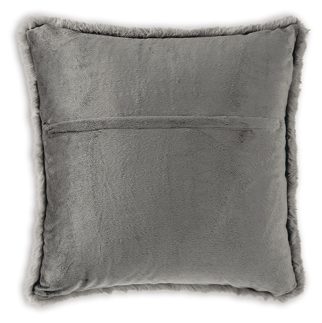 Gariland Pillows - Tampa Furniture Outlet