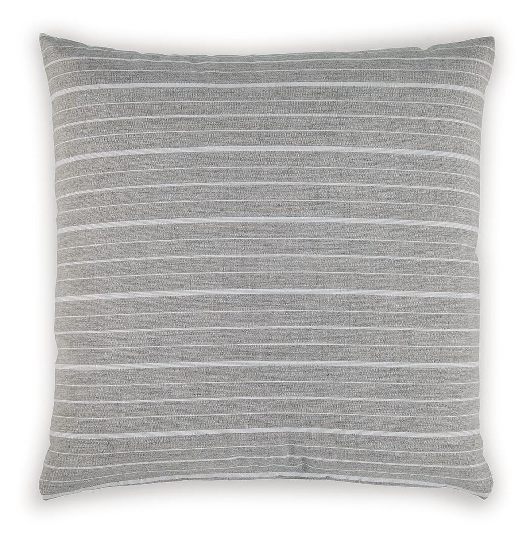 Vernthrone Pillows