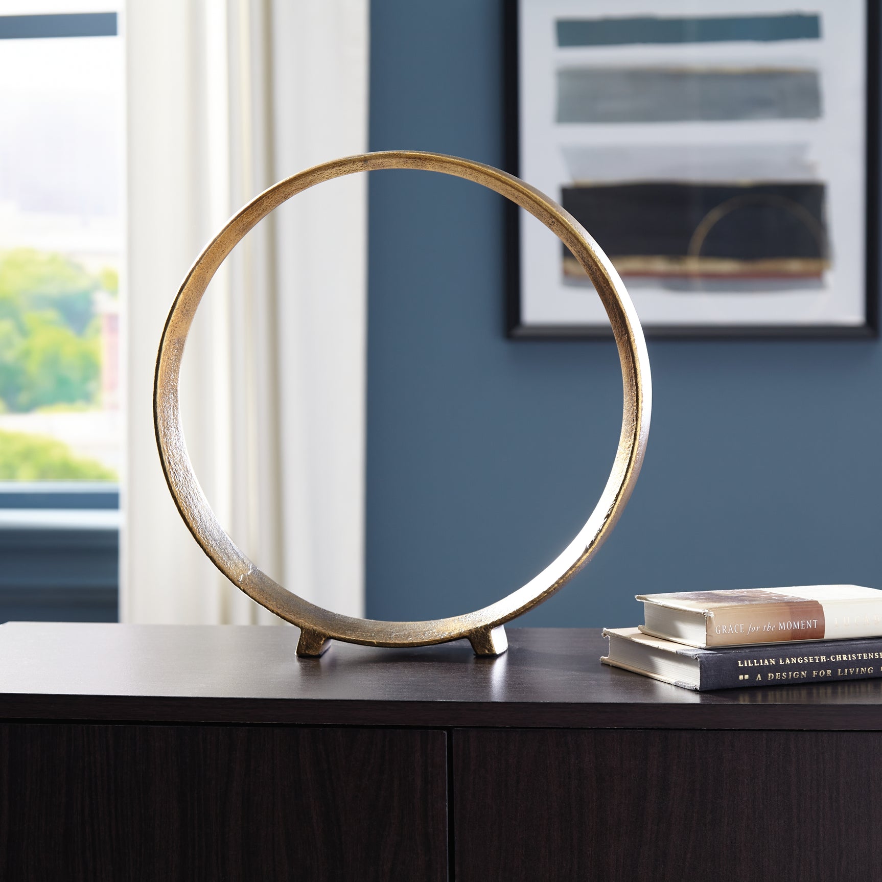 Ryandale Sculpture - Tampa Furniture Outlet