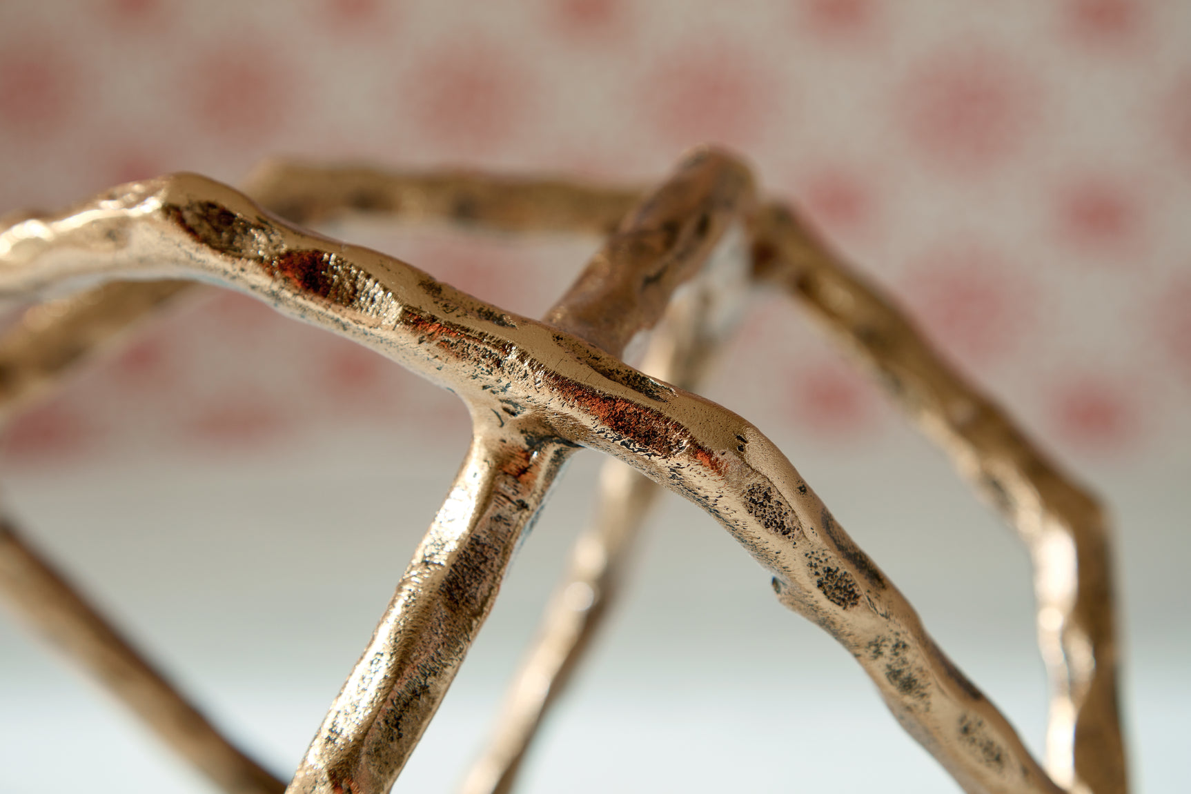 Laddington Sculpture - Tampa Furniture Outlet