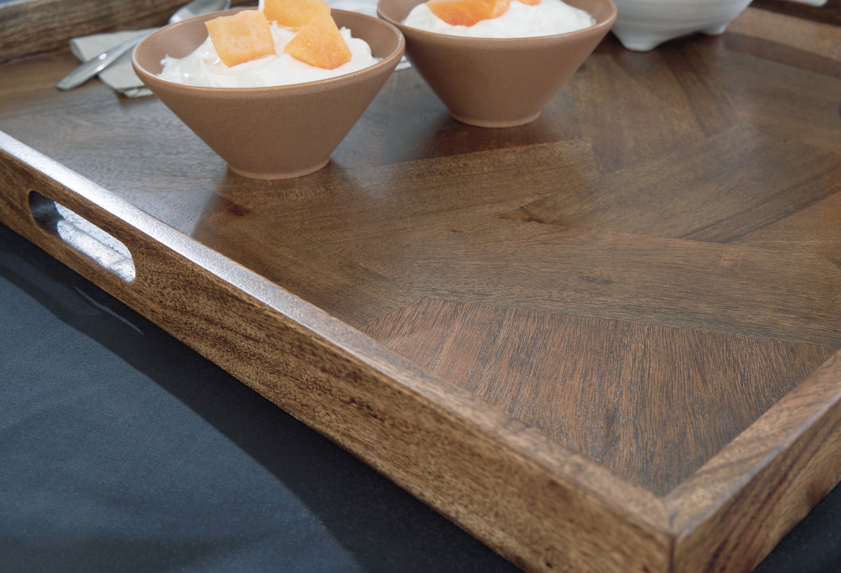 Heddford Tray - Tampa Furniture Outlet