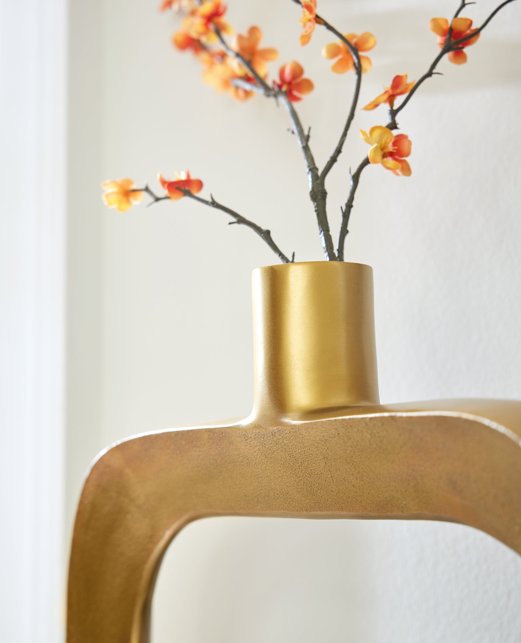 Lawtonville Vase - Tampa Furniture Outlet