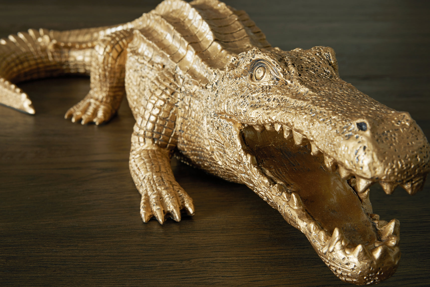 Lauretman Sculpture - Tampa Furniture Outlet