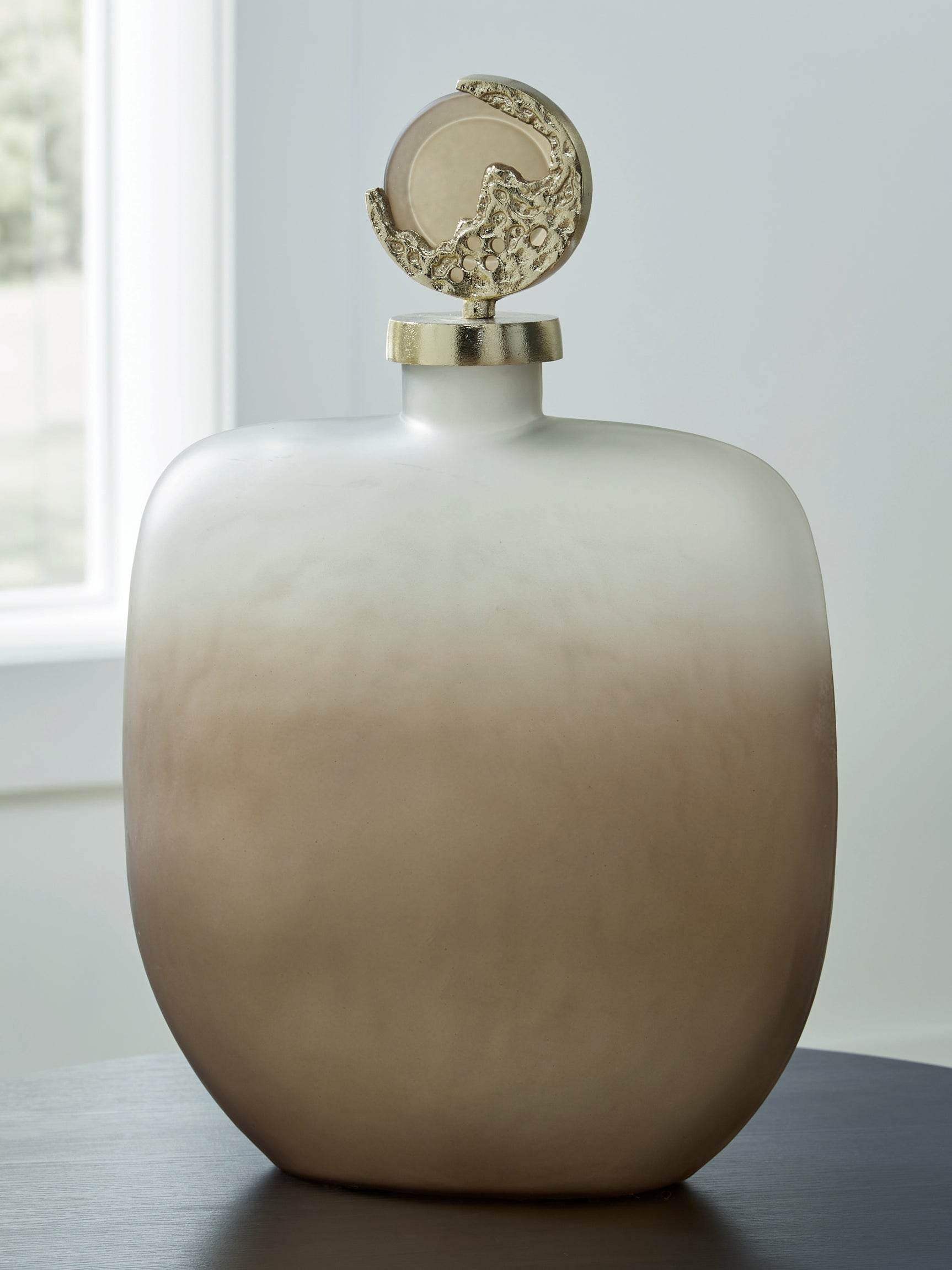 Tampa Furniture Outlet - Ashley Furniture - Acario Jar - Jar / Taupe/Gold Finish - A2000782