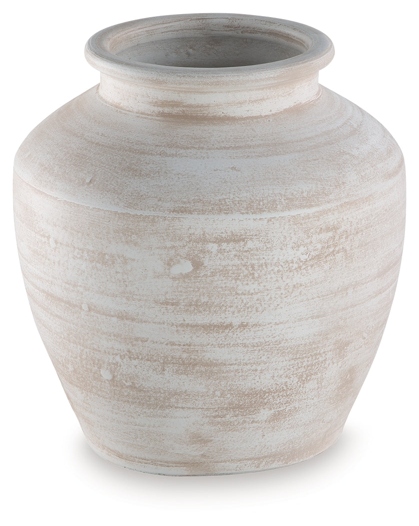 Meadie Vase - Tampa Furniture Outlet