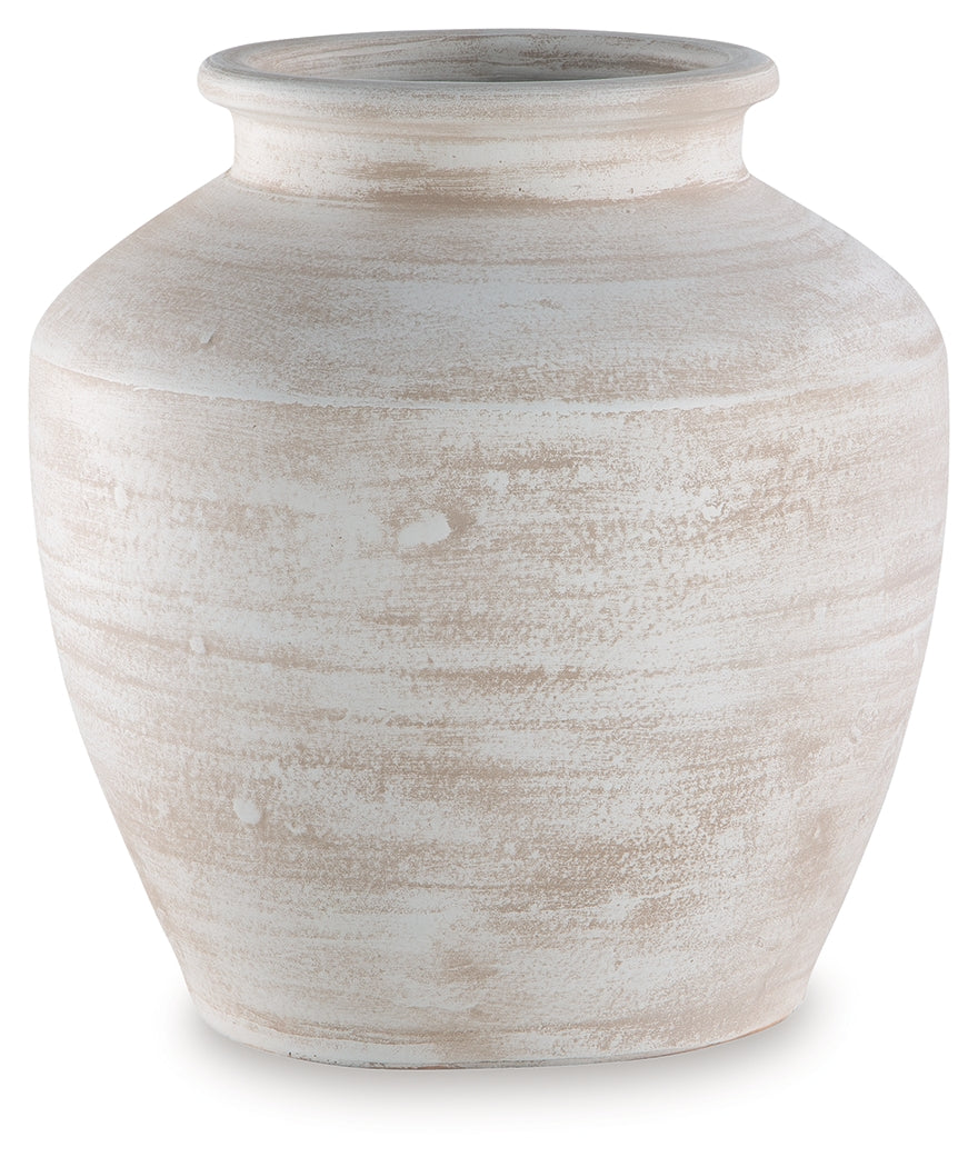Meadie Vase - Tampa Furniture Outlet