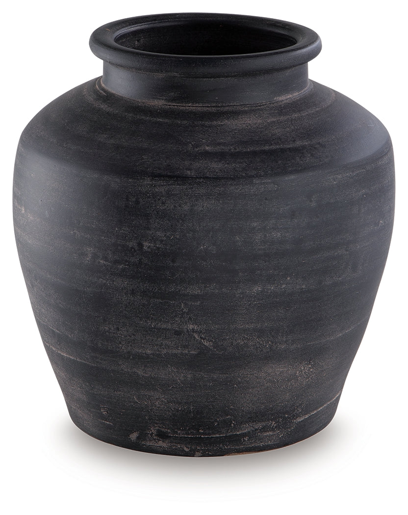 Meadie Vase - Tampa Furniture Outlet