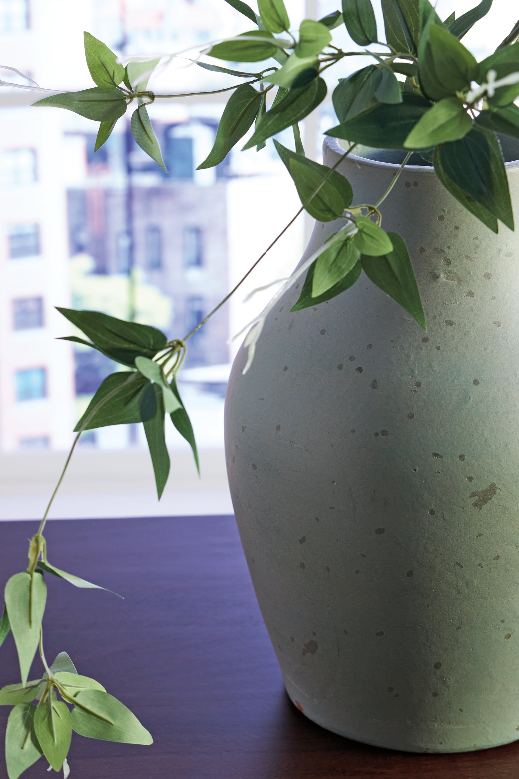 Baychester Vase - Tampa Furniture Outlet