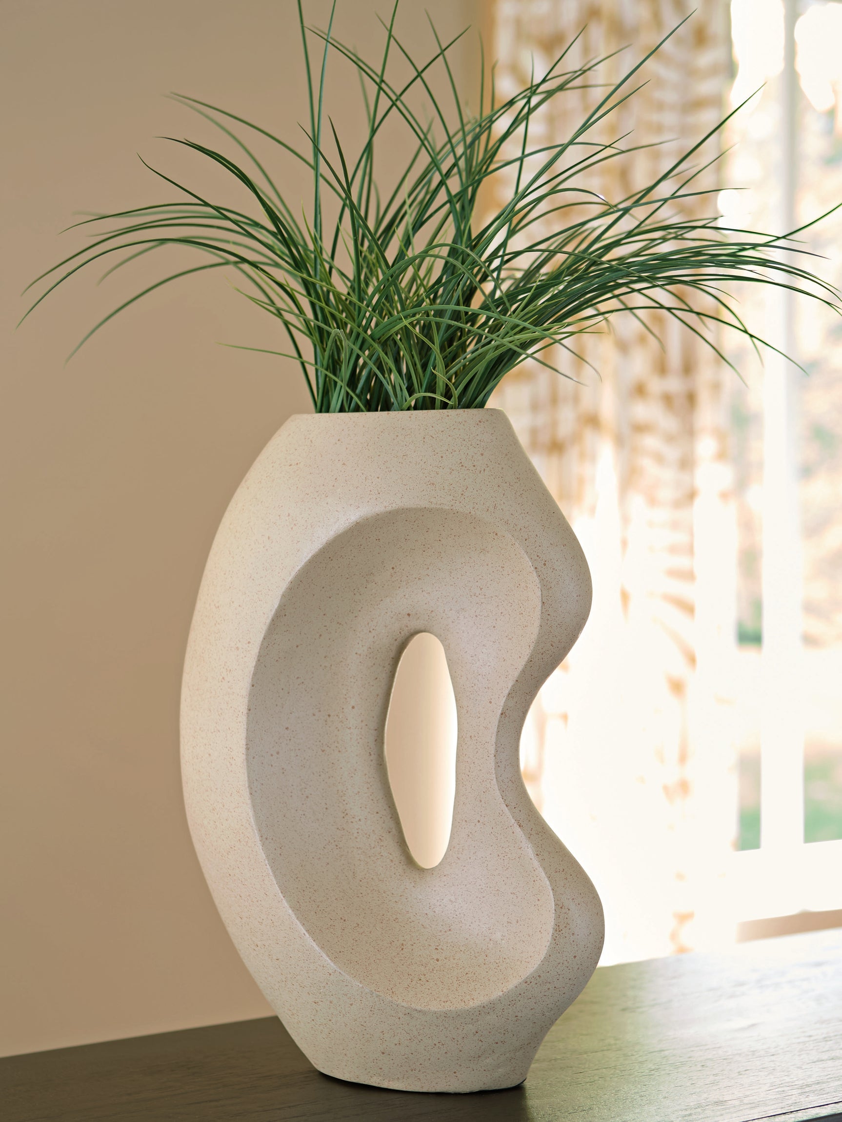 Tampa Furniture Outlet - Ashley Furniture - Odion Vase - Vase / Stone - A2000842