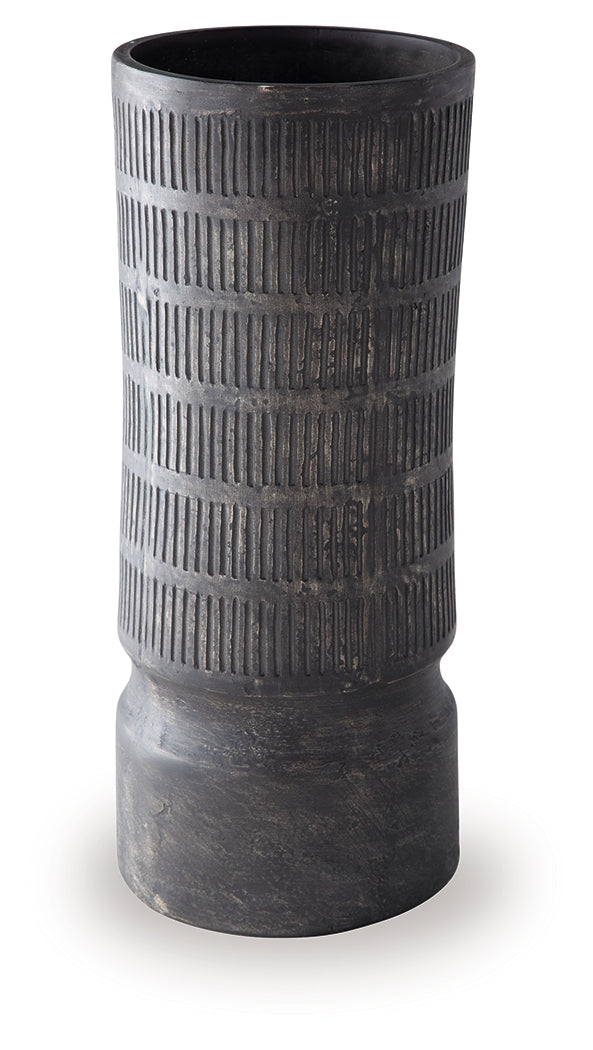 Beninworth Vase - Tampa Furniture Outlet
