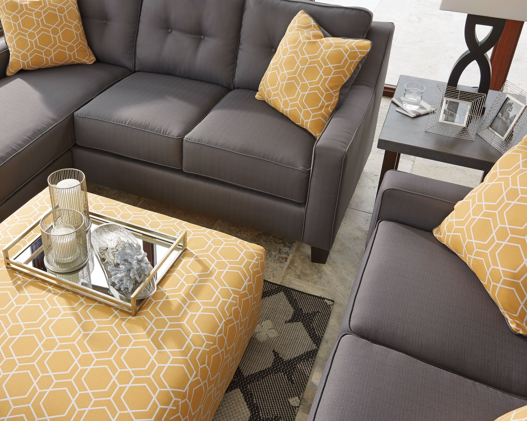 Dympna Accessory Set (Set of 5) - Tampa Furniture Outlet