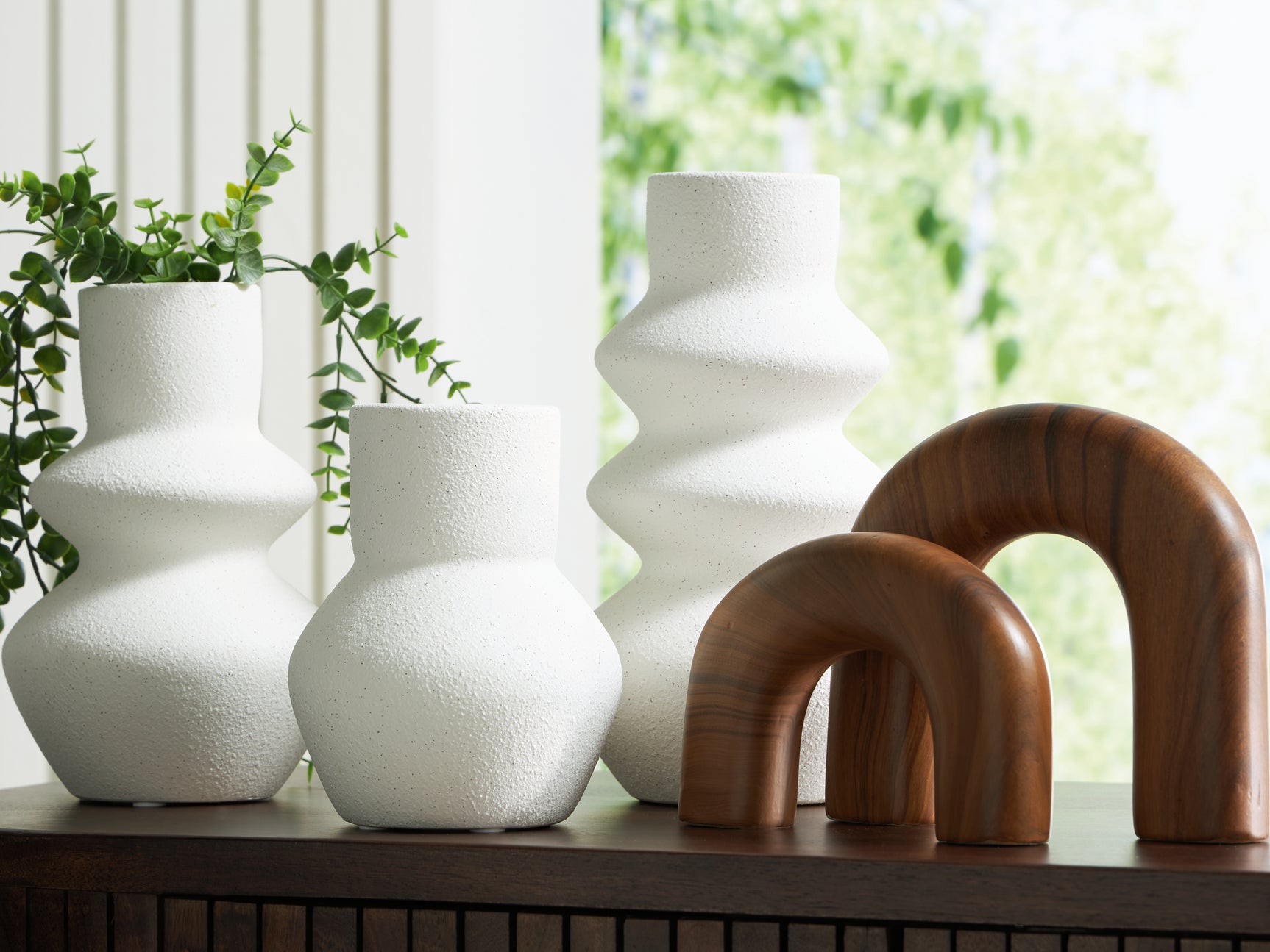 Tampa Furniture Outlet - Ashley Furniture - Carterworth Accessory Set (Set of 5) - Accessory Set (5/CN) / White/Brown - A2C00210