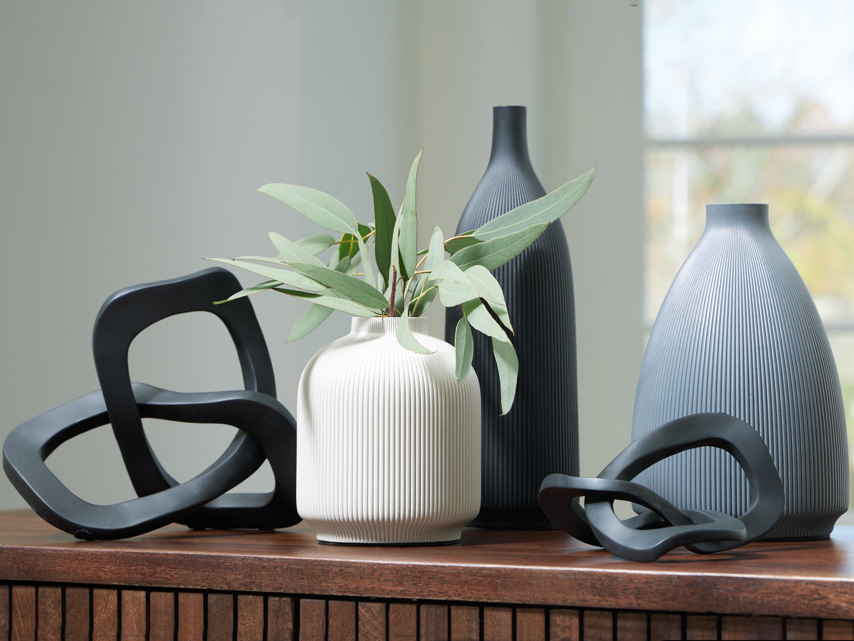 Tampa Furniture Outlet - Ashley Furniture - Leithick Accessory Set (Set of 5) - Accessory Set (5/CN) / Black/Tan/Gray - A2C00211