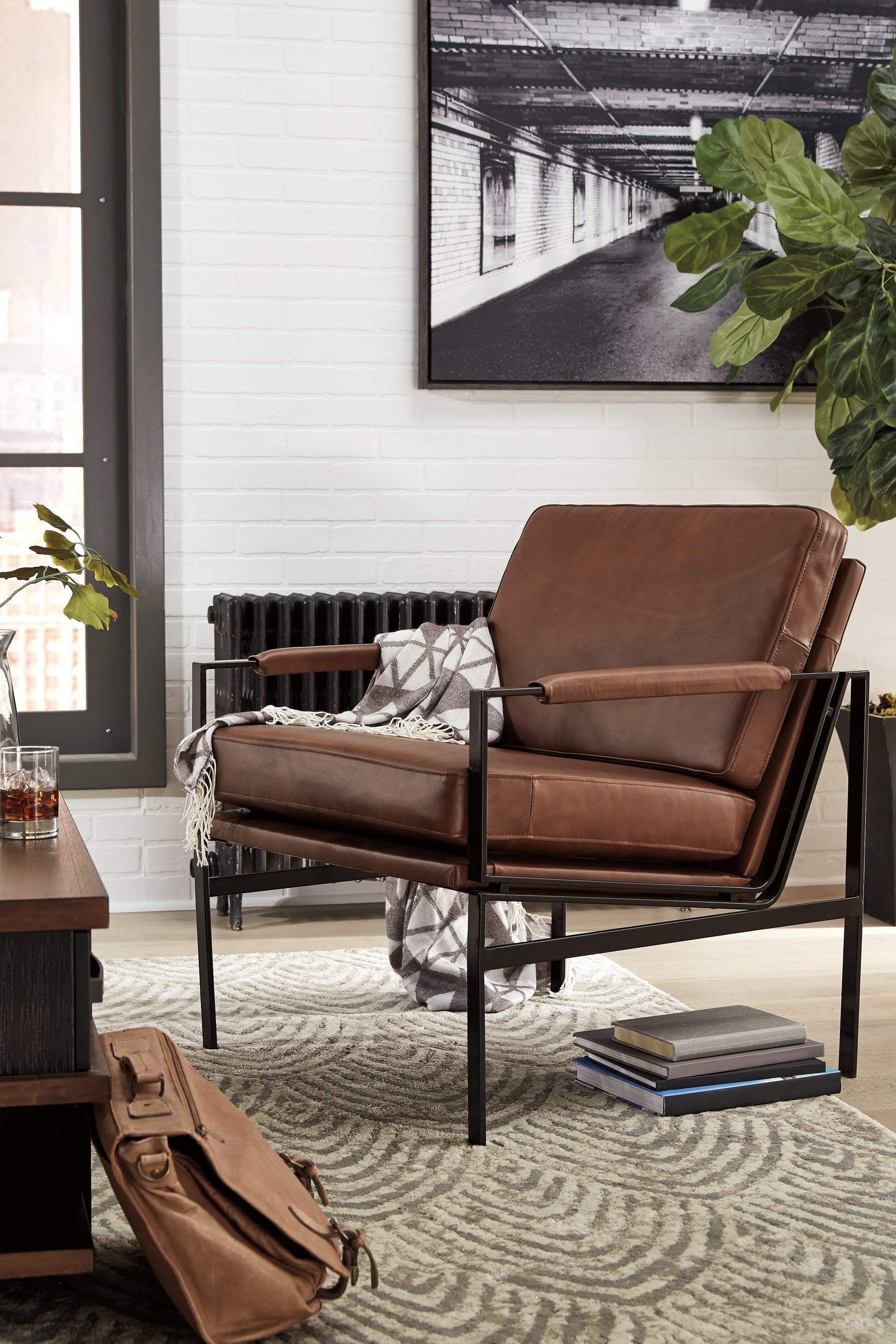 Puckman Accent Chair - Tampa Furniture Outlet