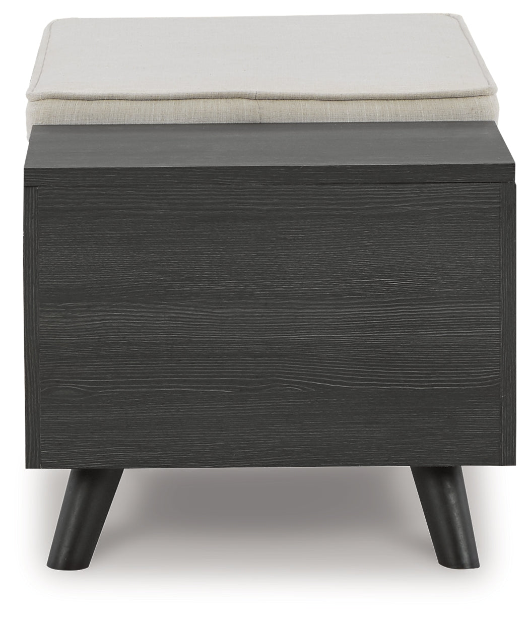 Yarlow Storage Bench - Tampa Furniture Outlet