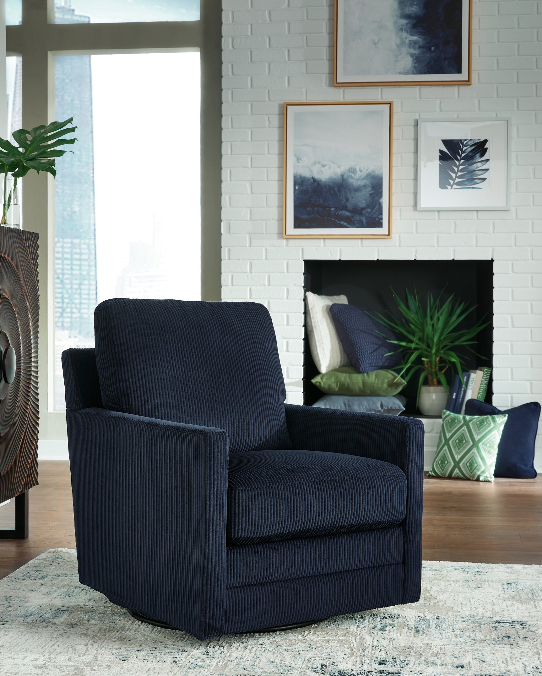 Tampa Furniture Outlet - Ashley Furniture - Icaman Swivel Accent Chair - Swivel Accent Chair / Onyx - A3000726