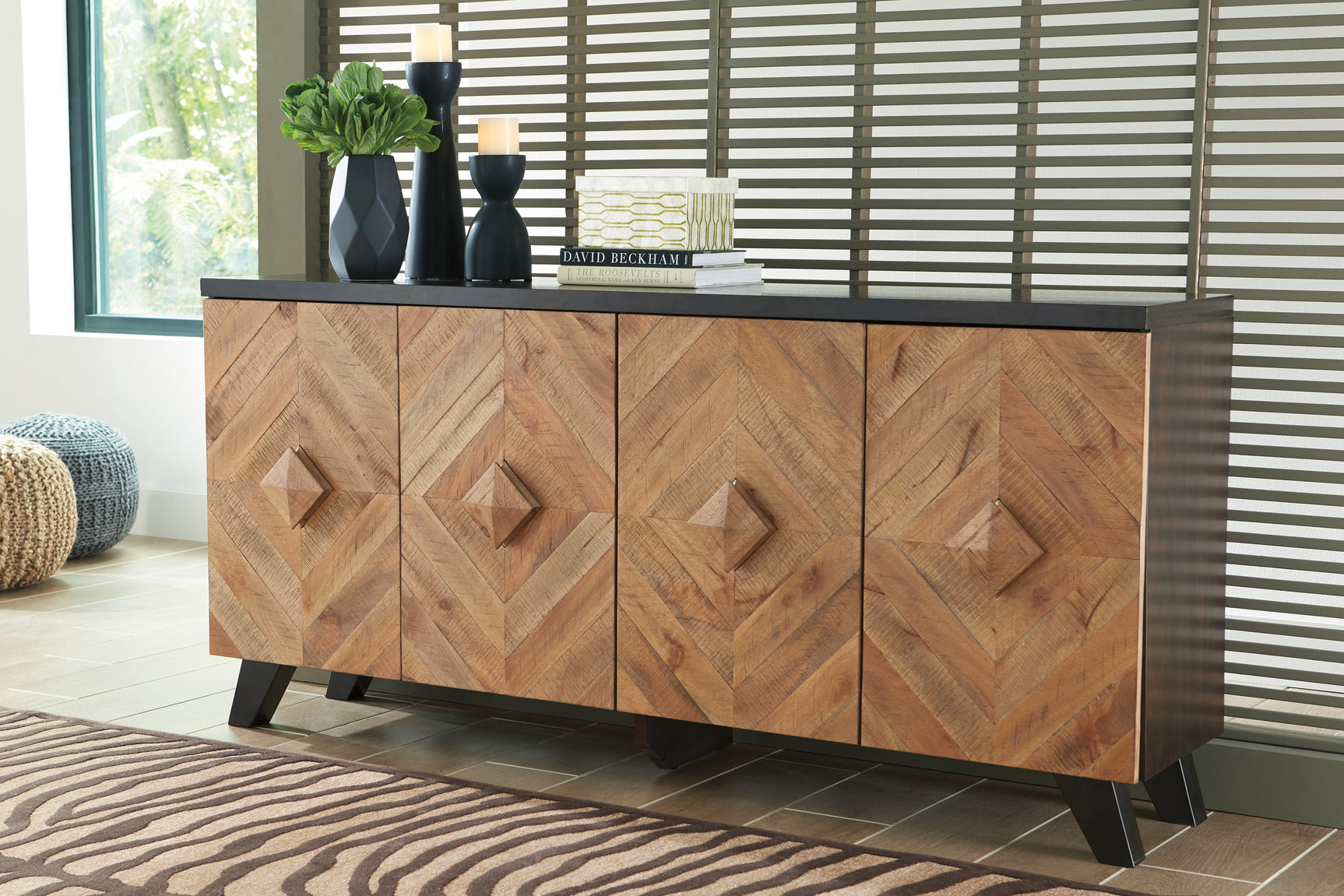 Robin Ridge Accent Cabinet - Tampa Furniture Outlet