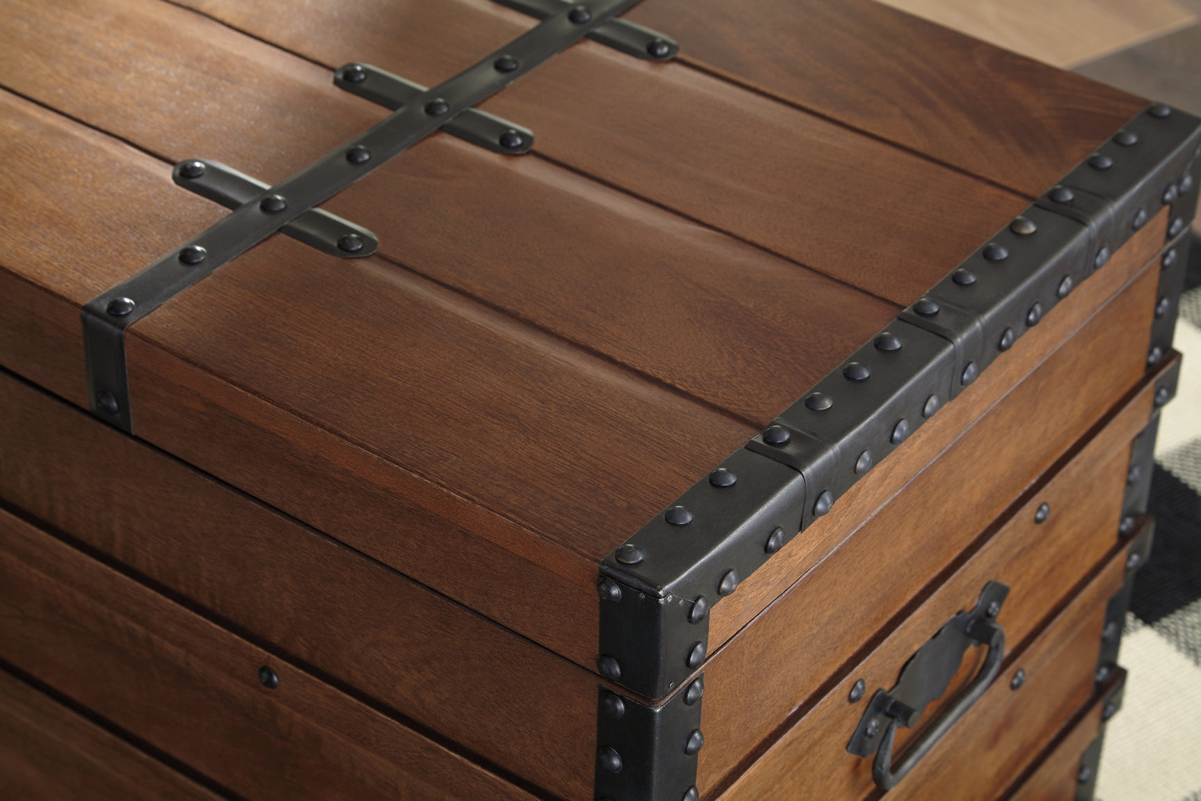 Kettleby Storage Trunk - Tampa Furniture Outlet