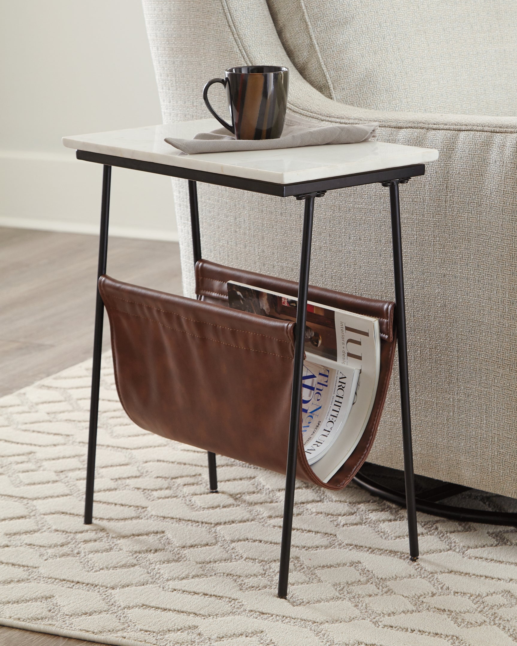 Tampa Furniture Outlet - Ashley Furniture - Etanbury Accent Table - Accent Table / Brown/Black/White - A4000254